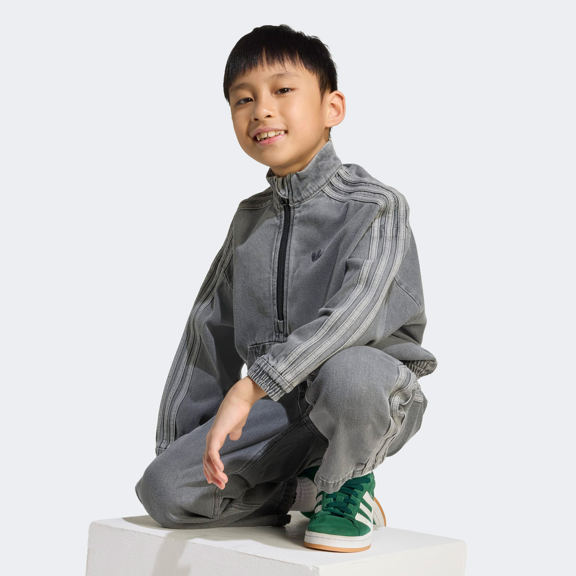 adidas Denim Crew Set Çocuk Gri Eşofman Takımı