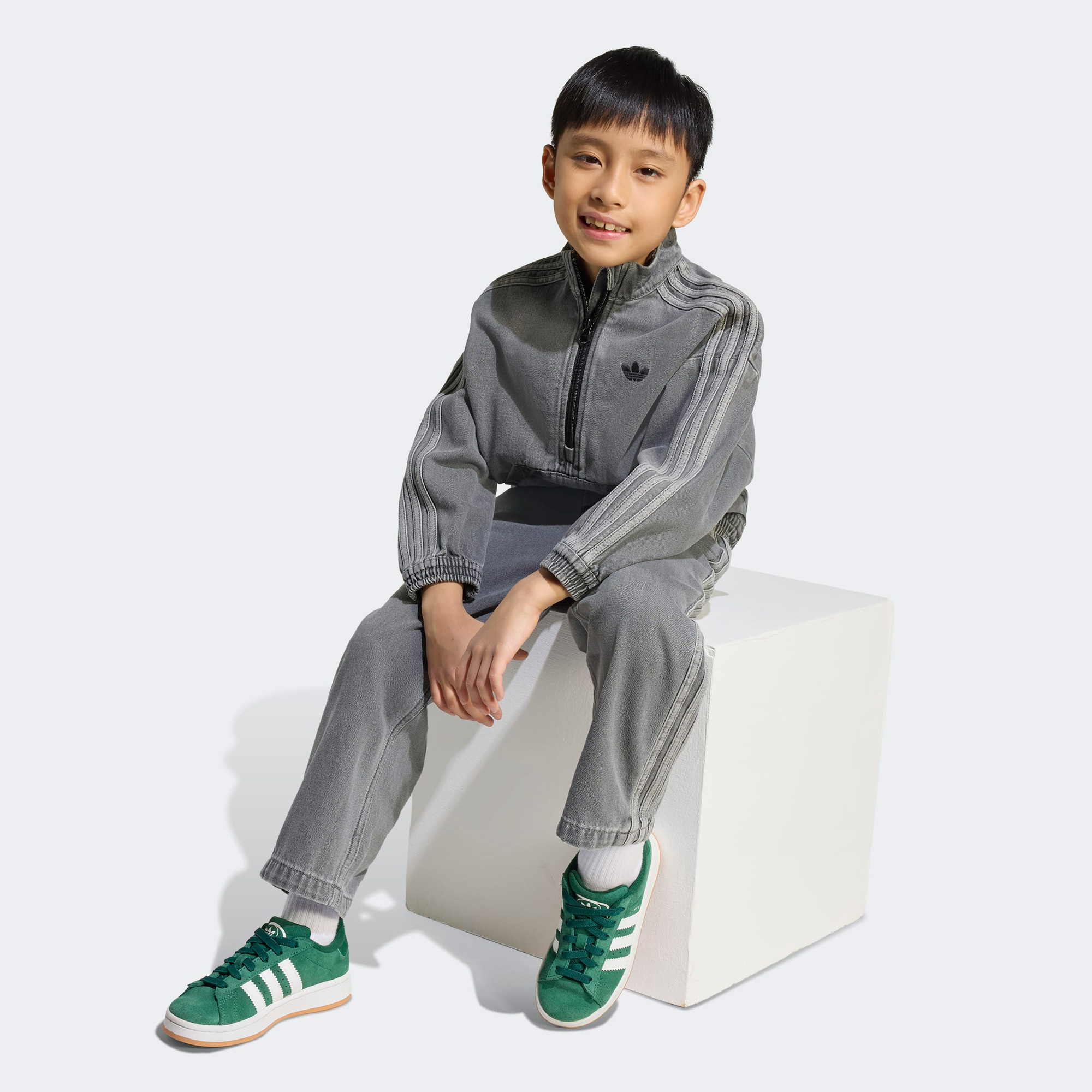 adidas Denim Crew Set Çocuk Gri Eşofman Takımı