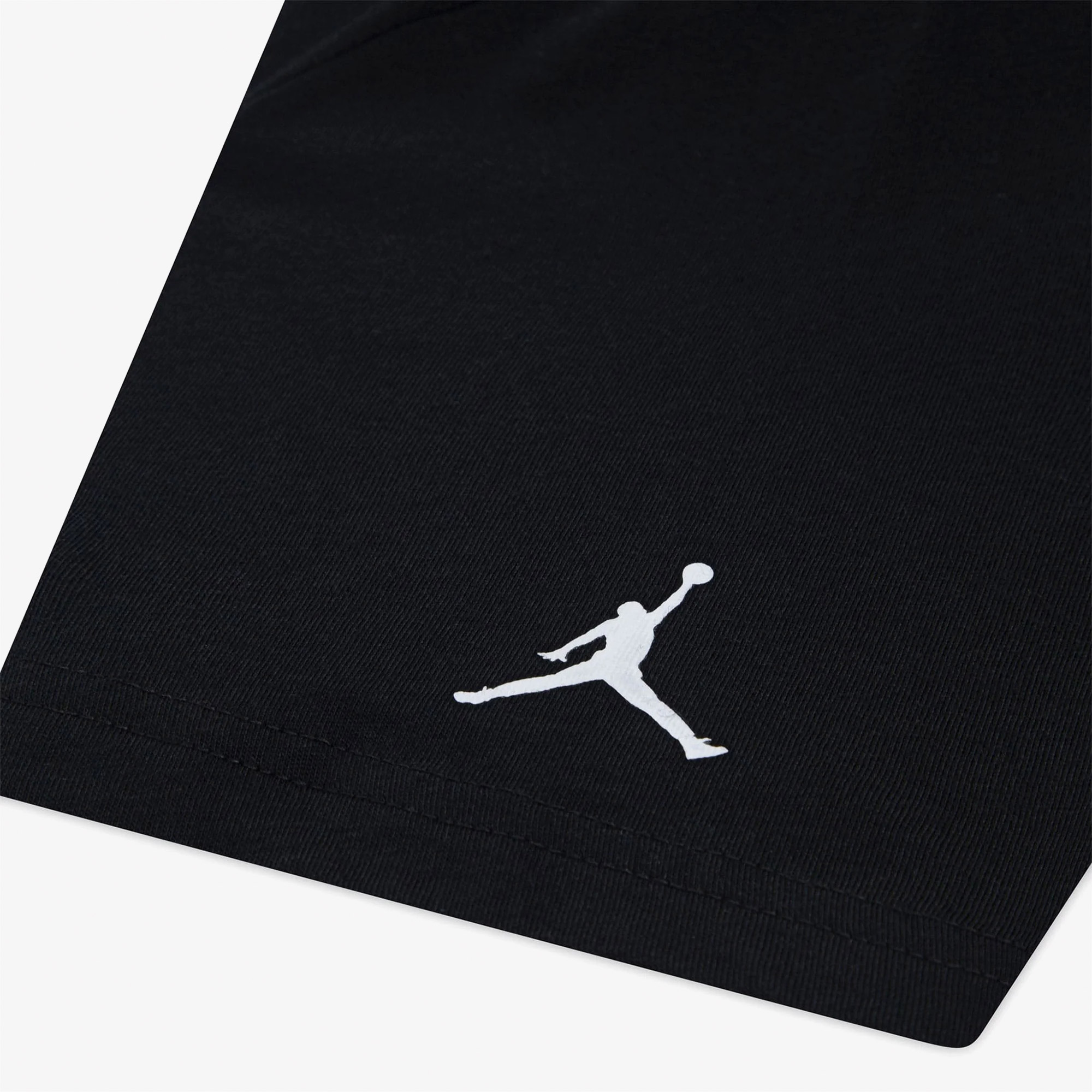 Jordan Flight Essential 3.0 Çocuk Siyah T-Shirt