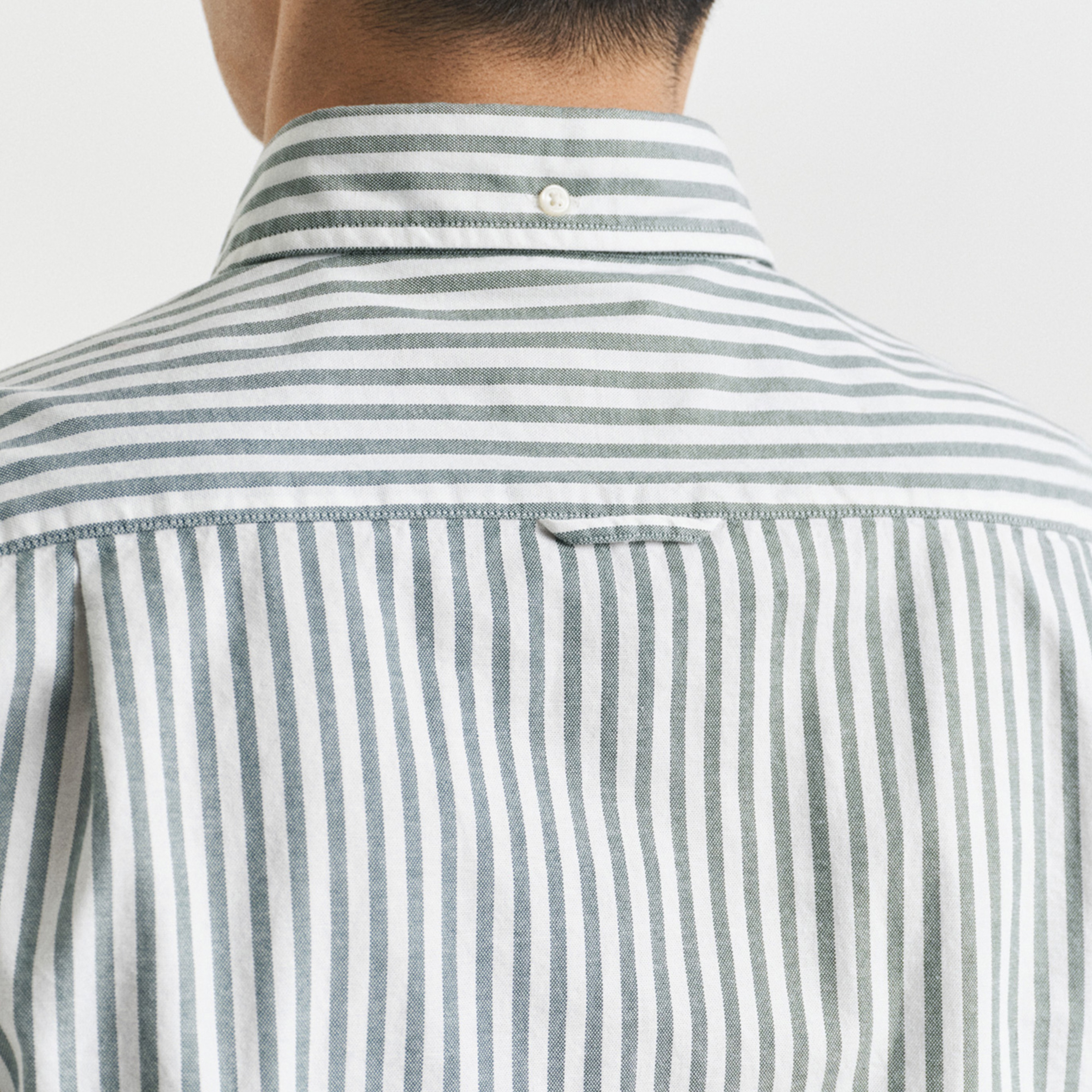 GANT Erkek Yeşil Slim Fit Düğmeli Yaka Çizgili Oxford Gömlek