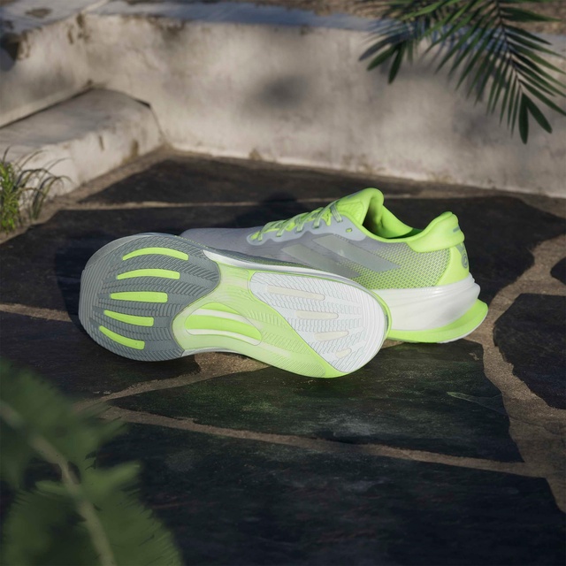 Adidas Gri Adidas Supernova Rise 2 Erkek Koşu Ayakkabısı