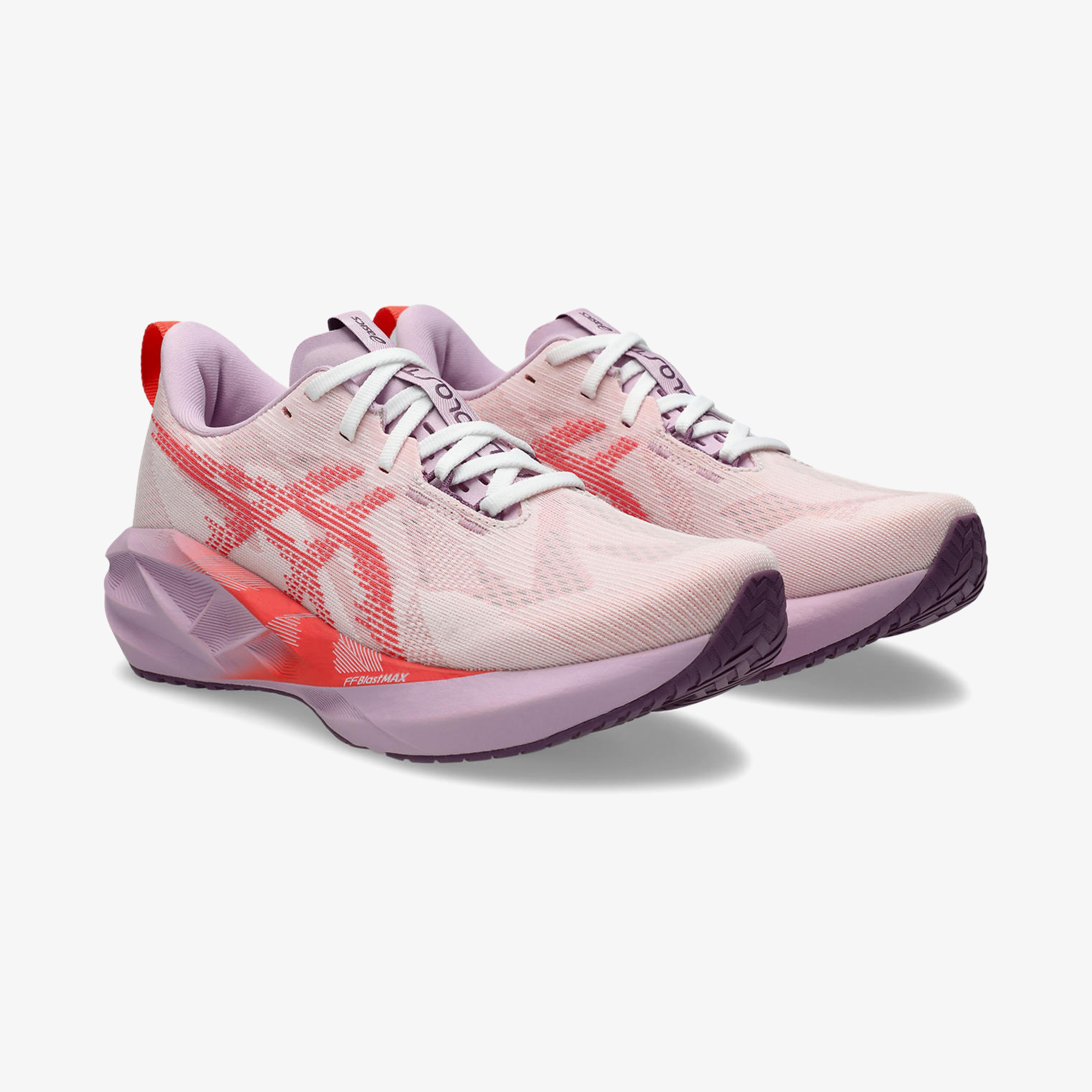 Asics Novablast 5 Kadın Pembe Koşu Ayakkabısı