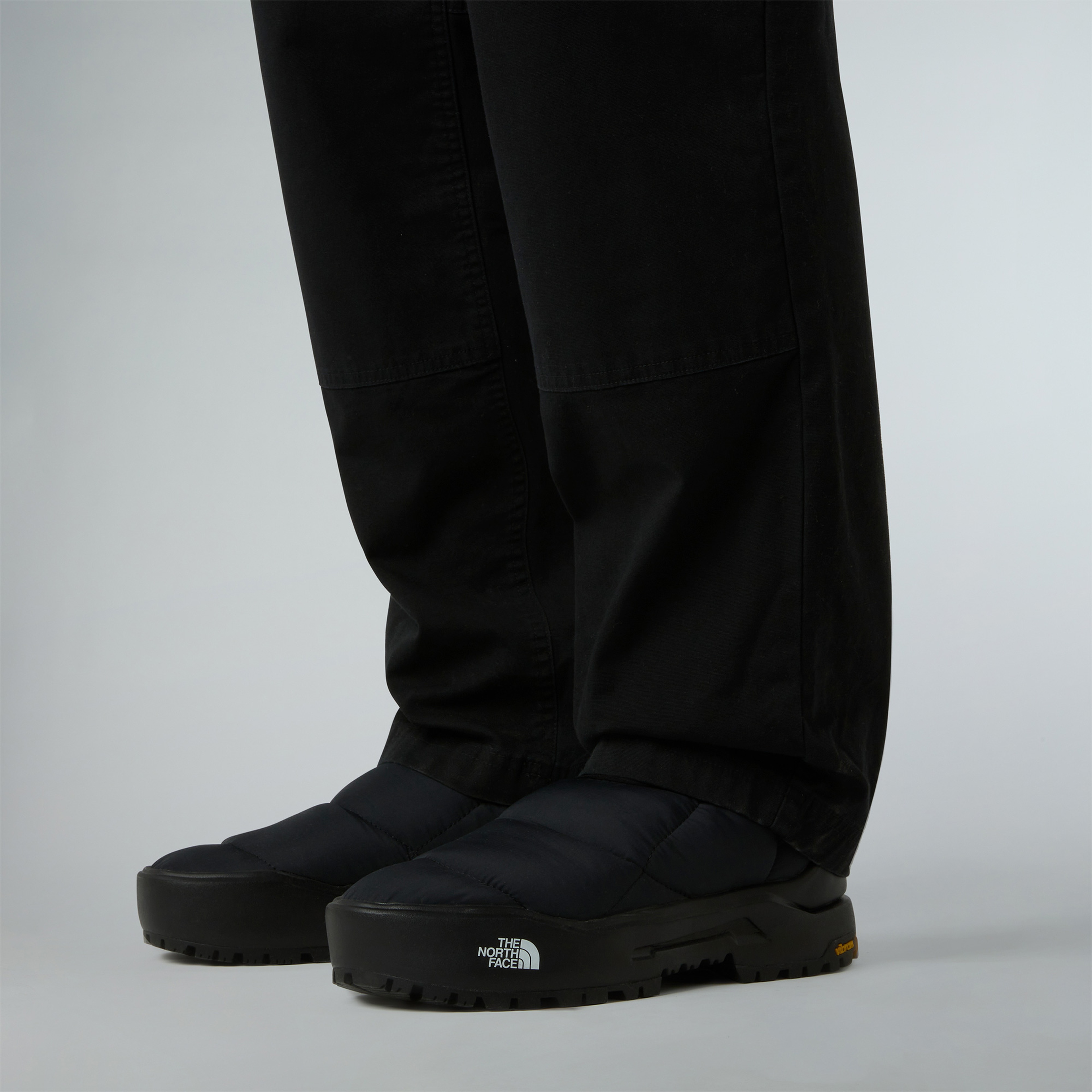 The North Face Base Camp Thermoball Mule Unisex Siyah Terlik