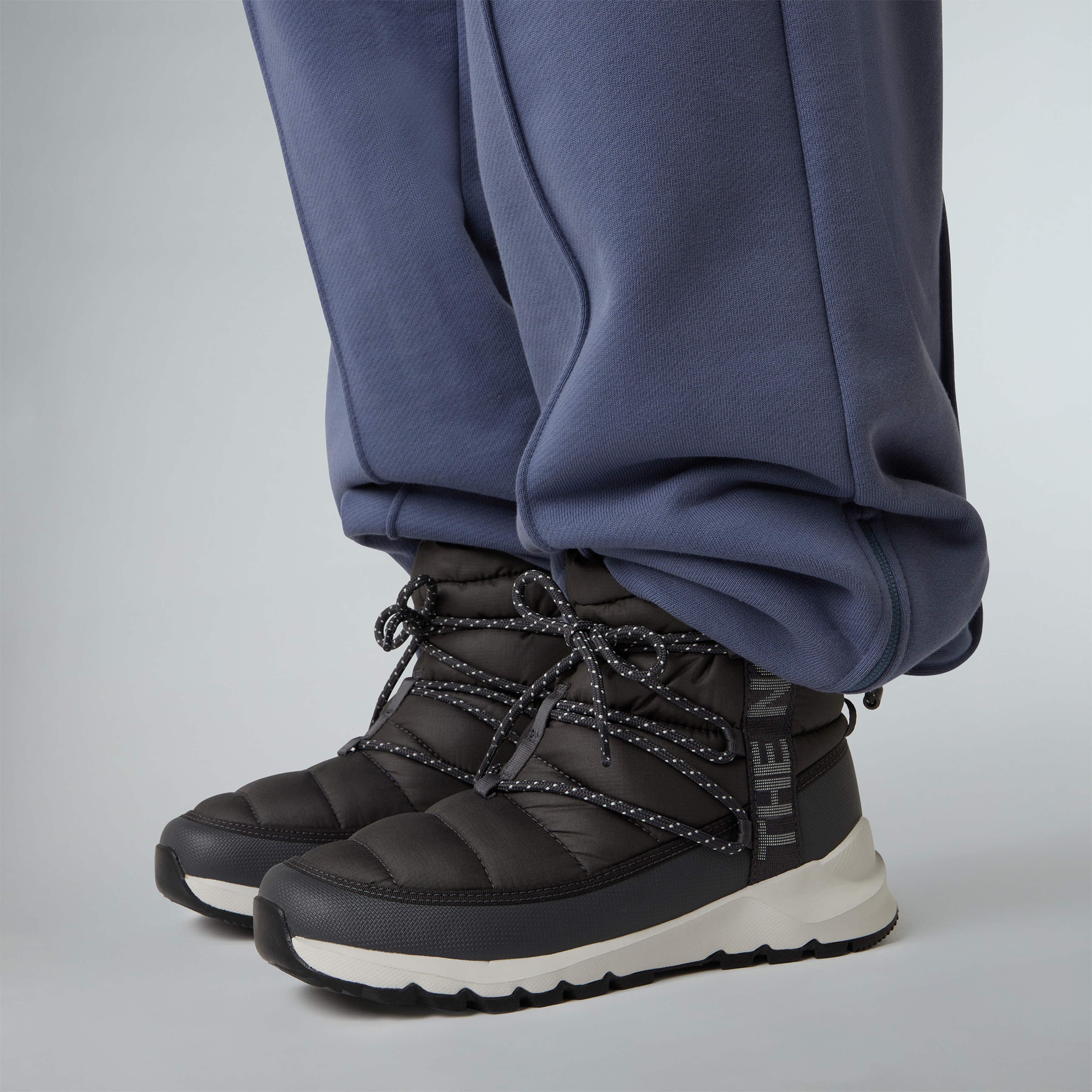 The North Face Thermoball Lace Up Su Geçirmez Kadın Gri Bot