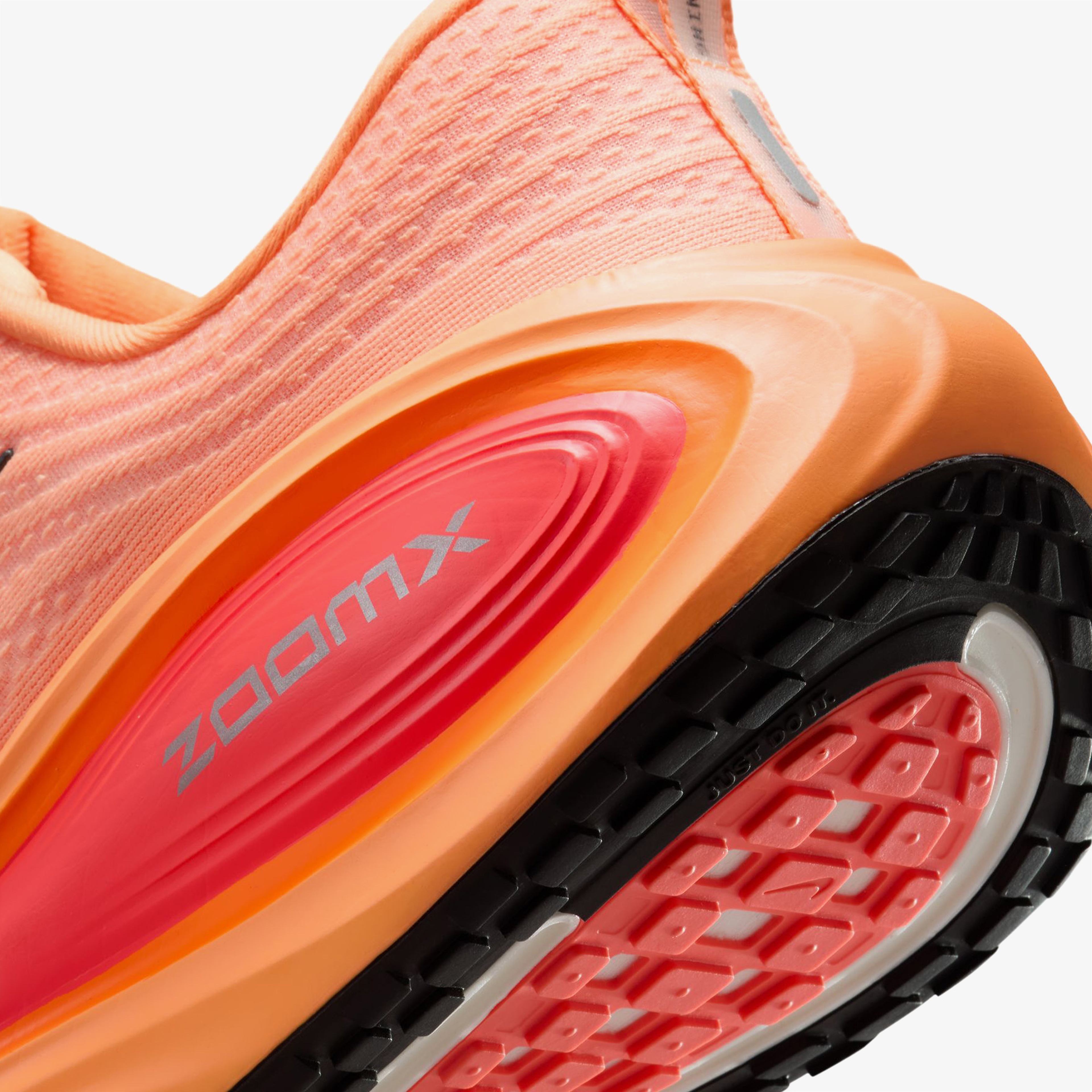 Nike Vomero Plus Erkek Turuncu Koşu Ayakkabısı