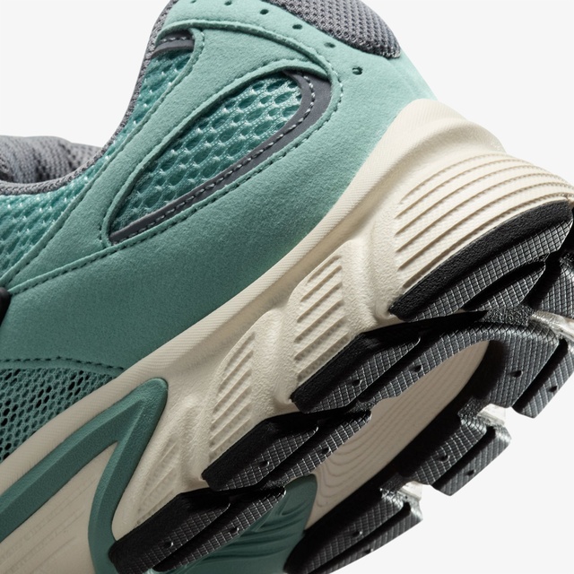 Nike Yeşil Nike V5 RNR