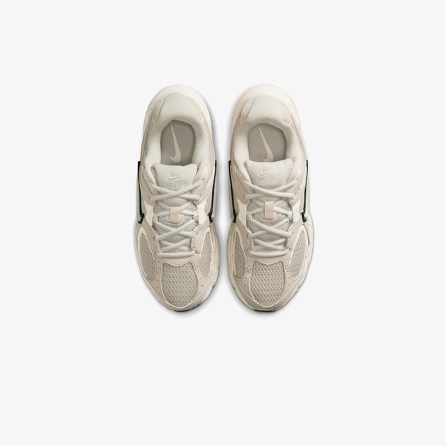 Nike Bej Nike V5 RNR