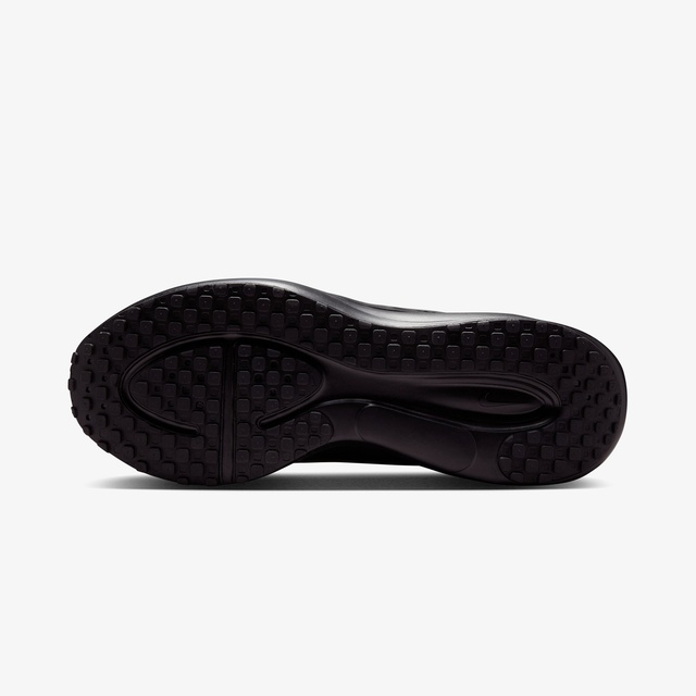 Nike Siyah Nike Revolution 8