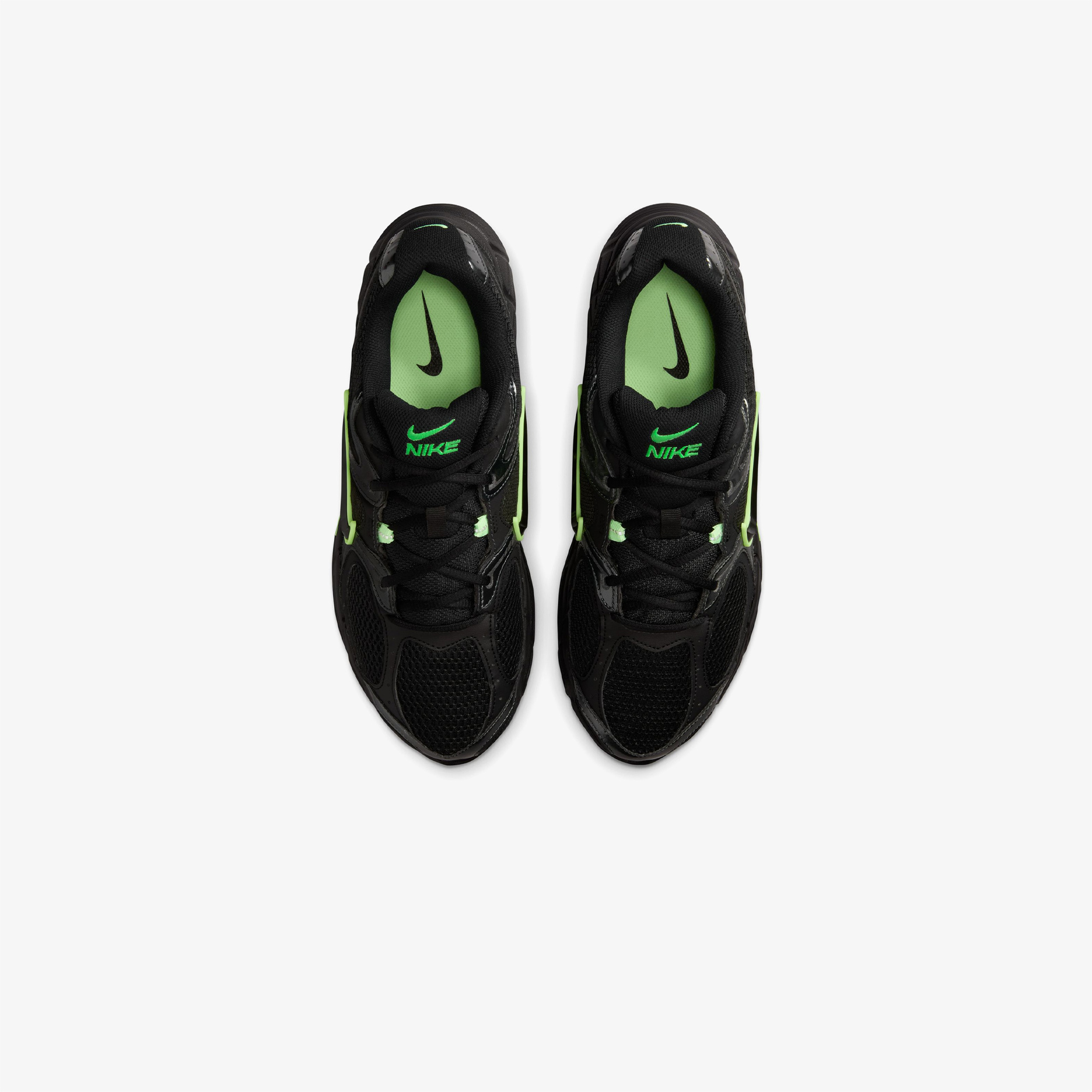 Nike V5 RNR Erkek Siyah Spor Ayakkabı