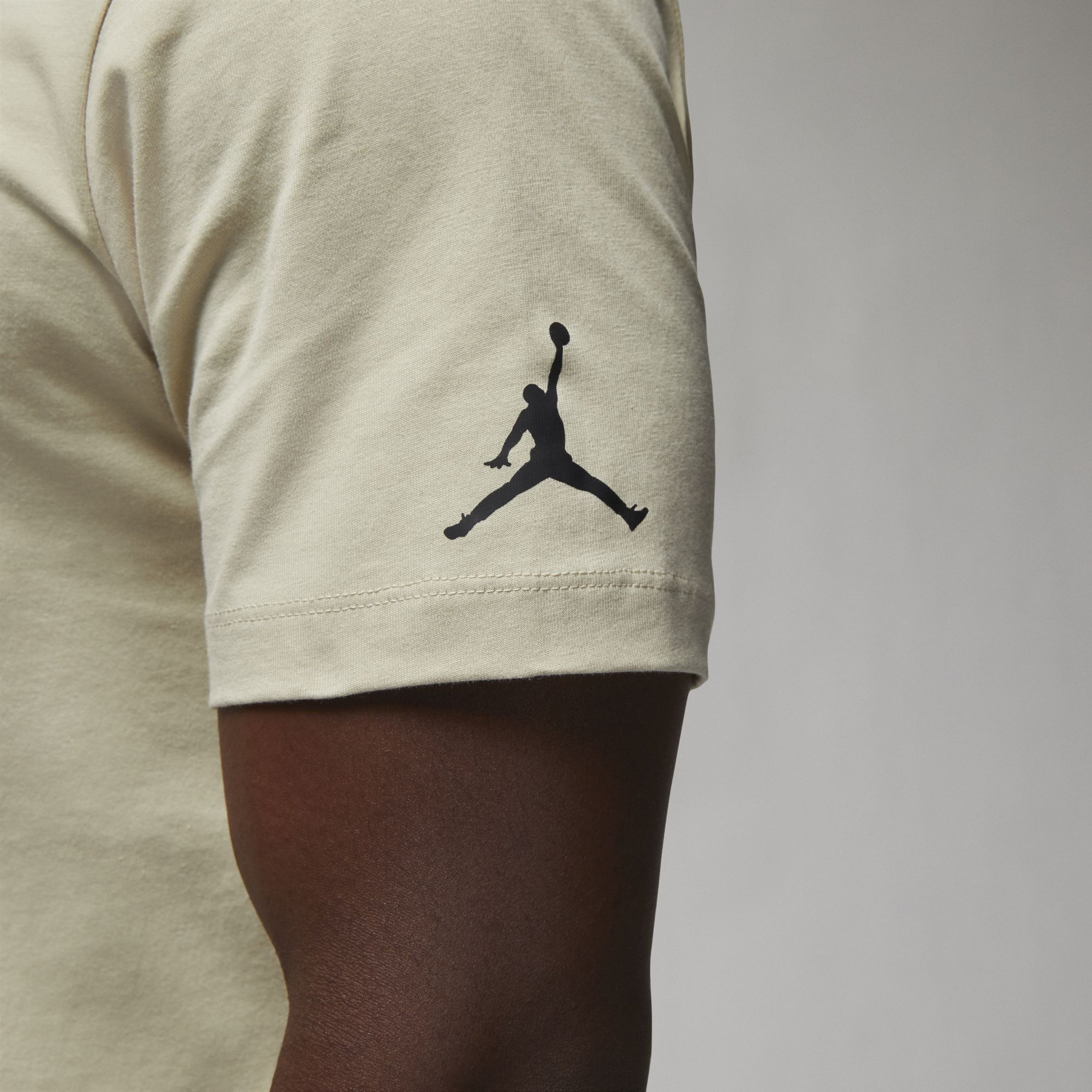 Jordan Brand Holiday Erkek Bej T-Shirt