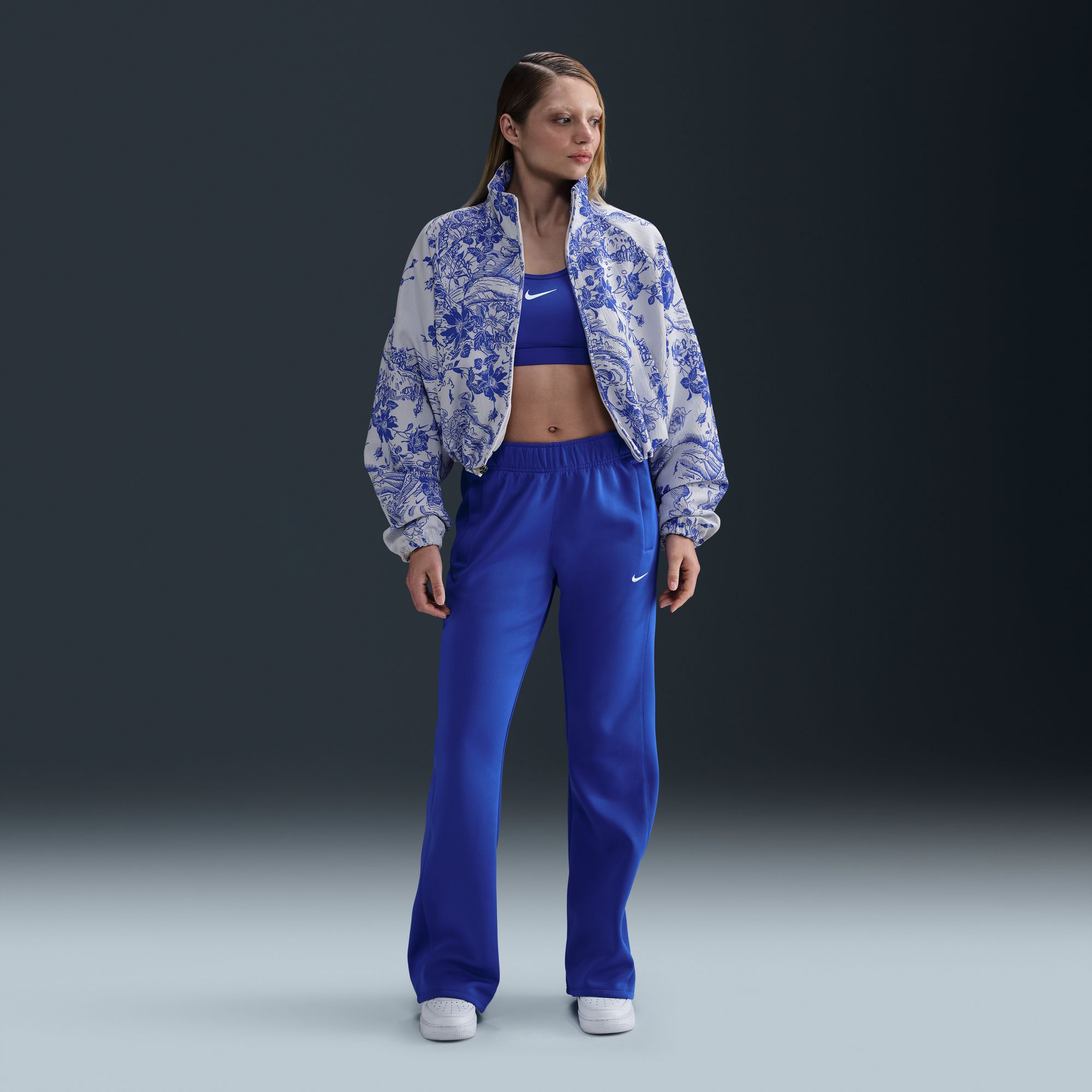 Nike Sportswear Collection Jacquard Tracker Kadın Beyaz Ceket