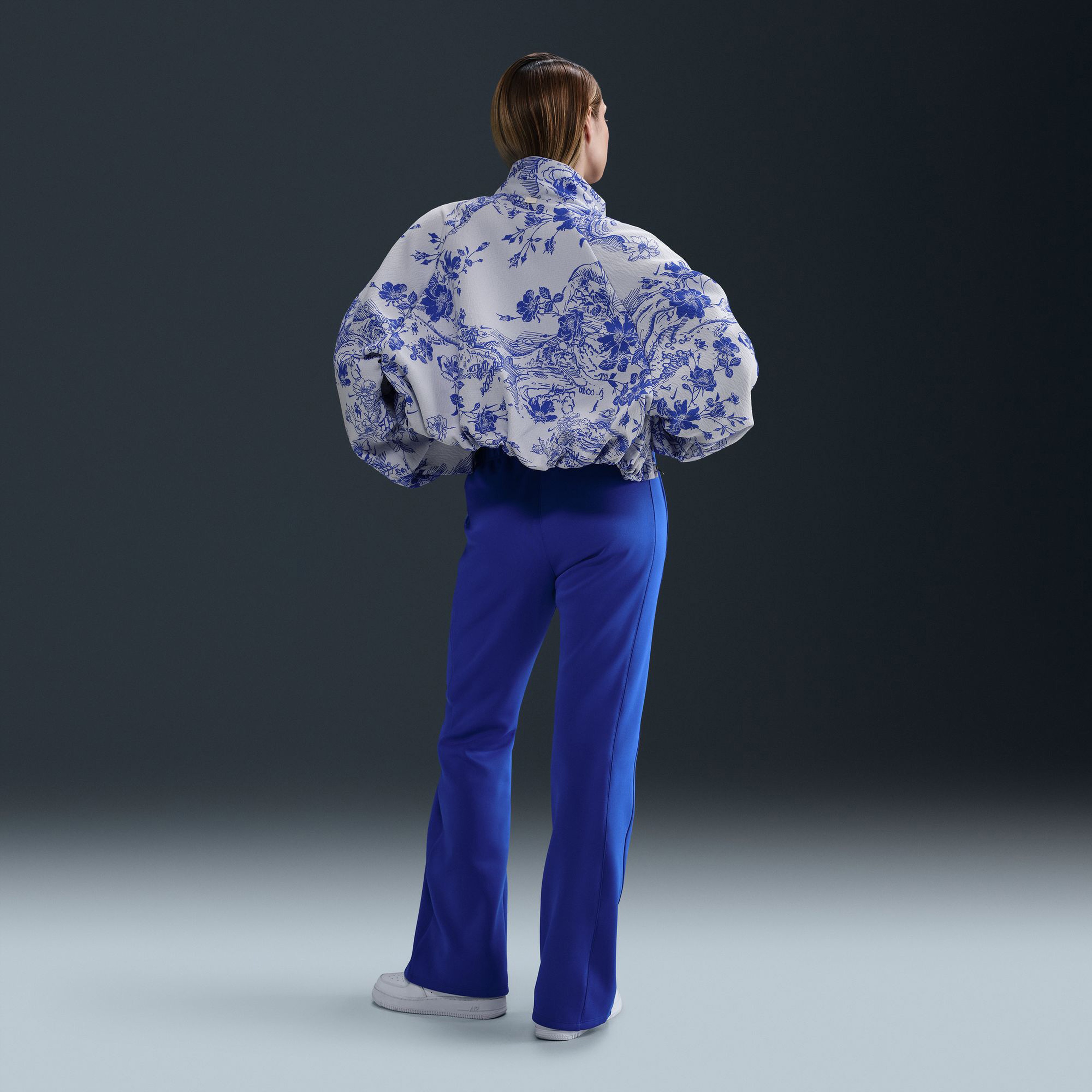 Nike Sportswear Collection Jacquard Tracker Kadın Beyaz Ceket