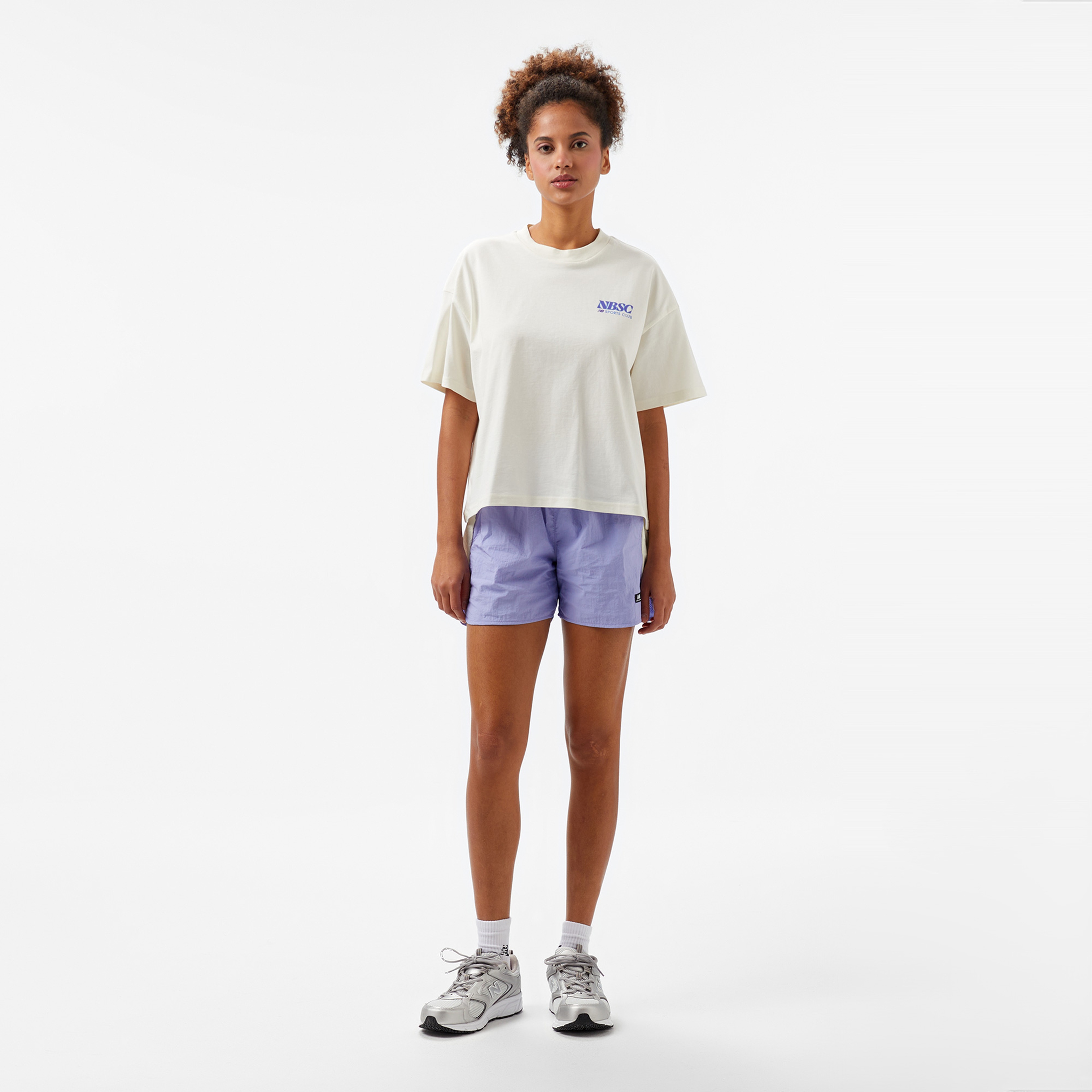 New Balance Lifestyle Kadın Bej T-Shirt