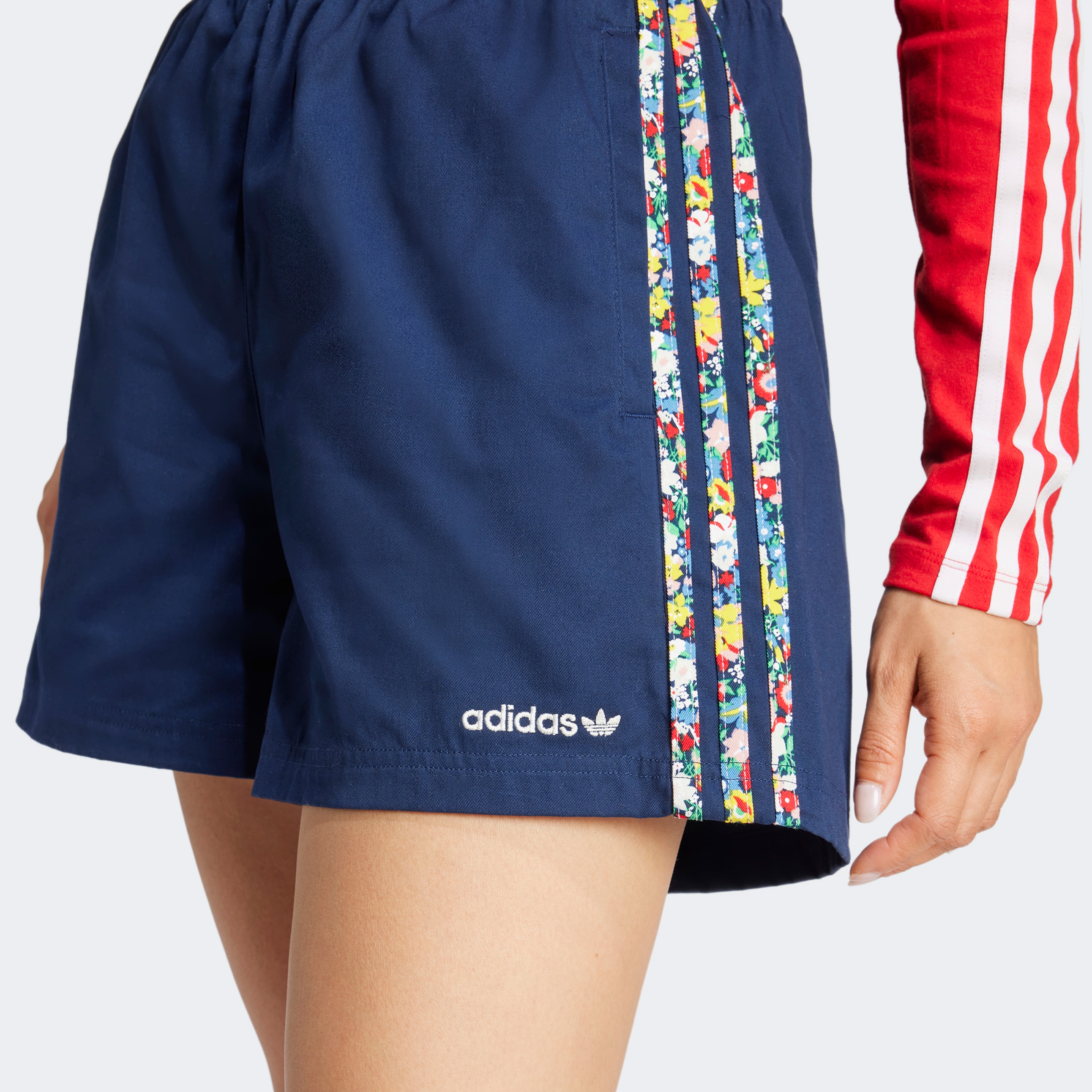 adidas Originals X London Liberty Kadın Mavi Şort