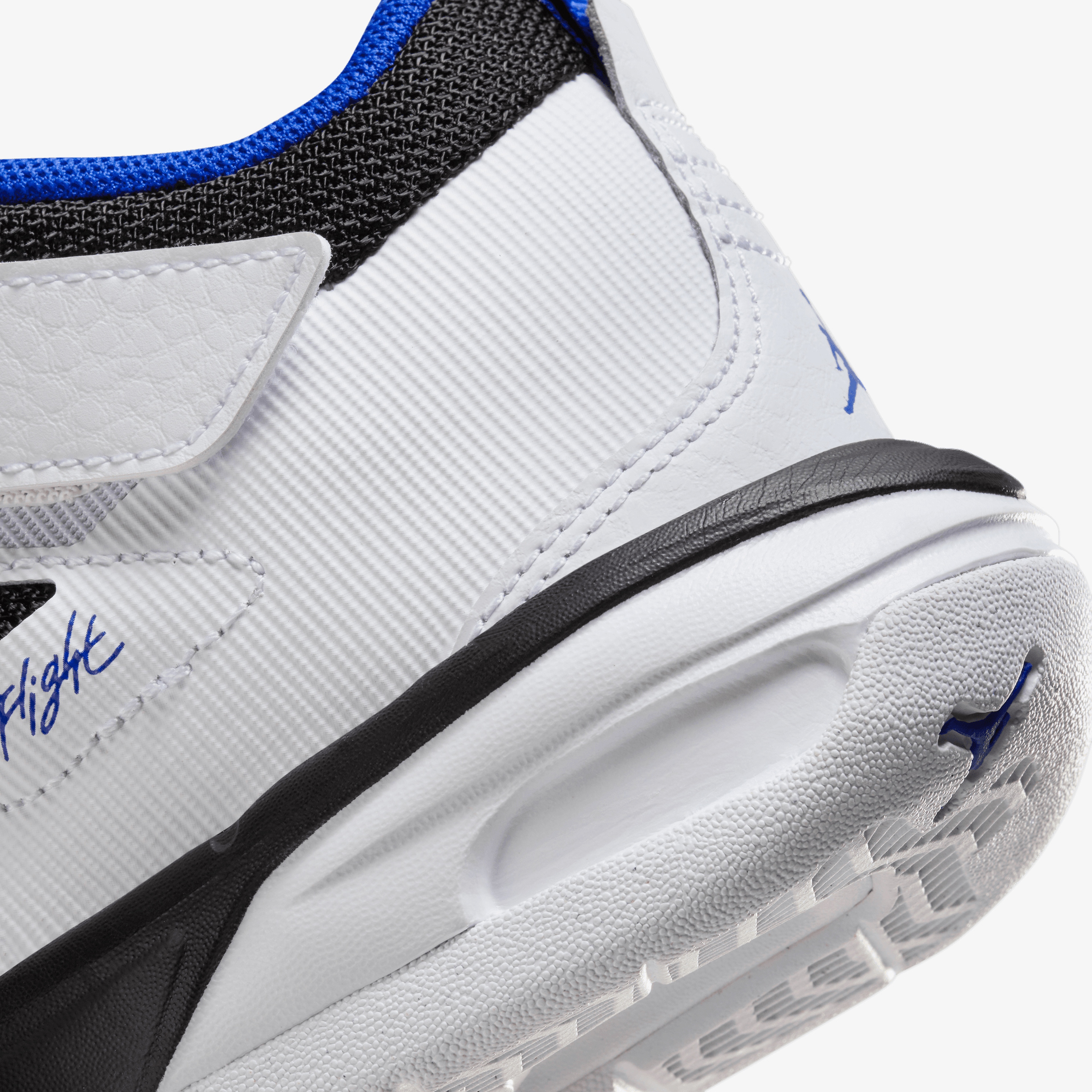 Jordan Stay Loyal 3 Çocuk Beyaz Spor Ayakkabı