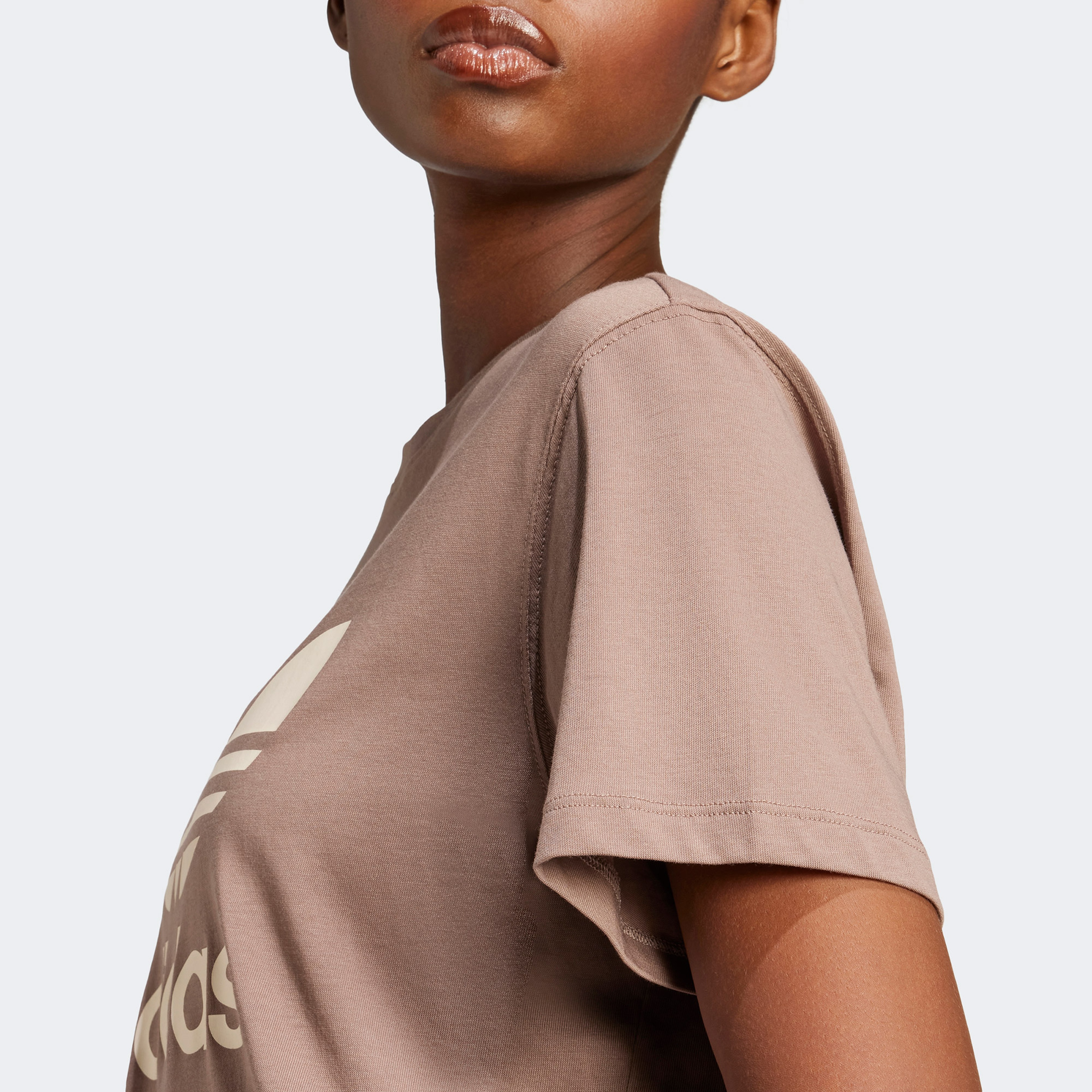 adidas Adicolor Trefoil Kadın Kahverengi T-Shirt