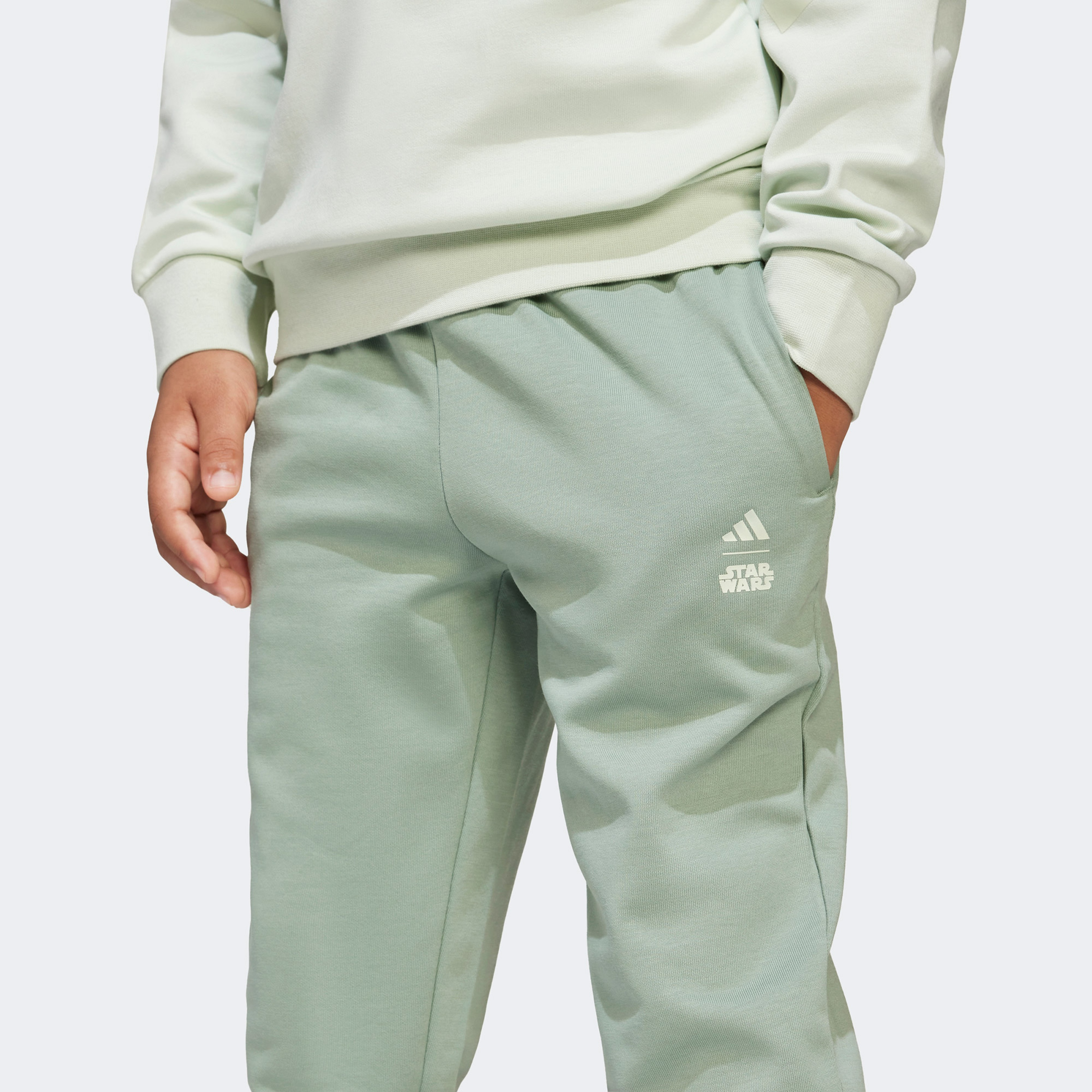 adidas x Star Wars Mandalorian Çocuk Yeşil Eşofman Takımı