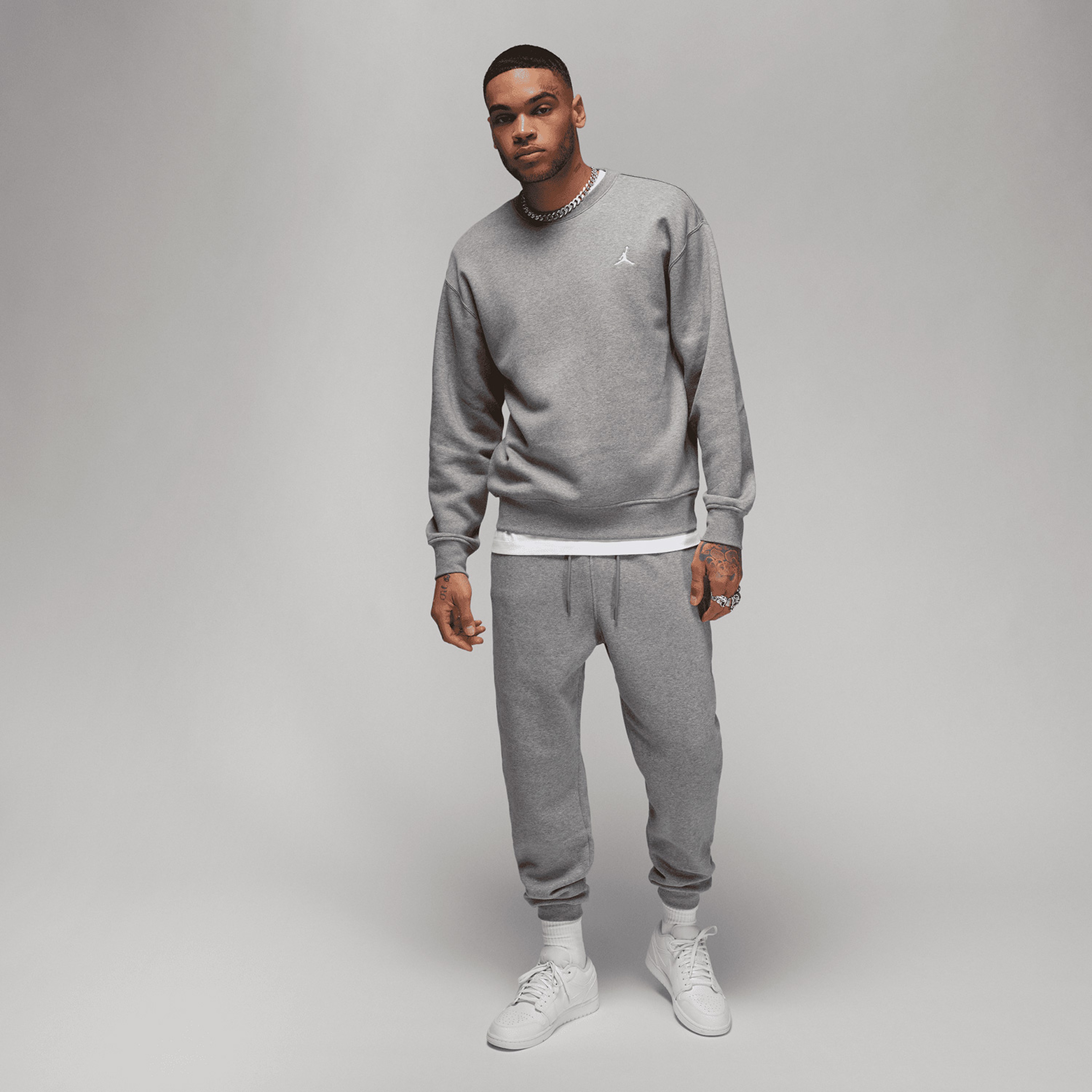 Jordan Essentials Flc Crew Erkek Gri Sweatshirt