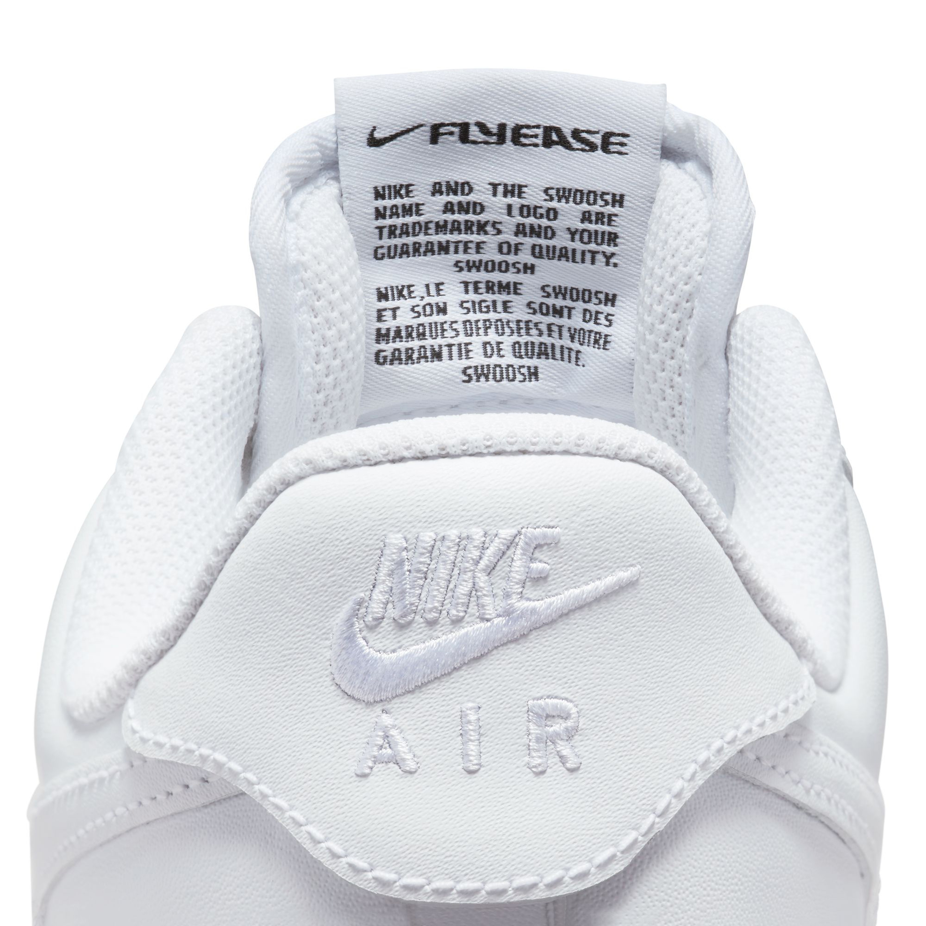 Nike Air Force 1 07 Flyease Erkek Beyaz Spor Ayakkabı