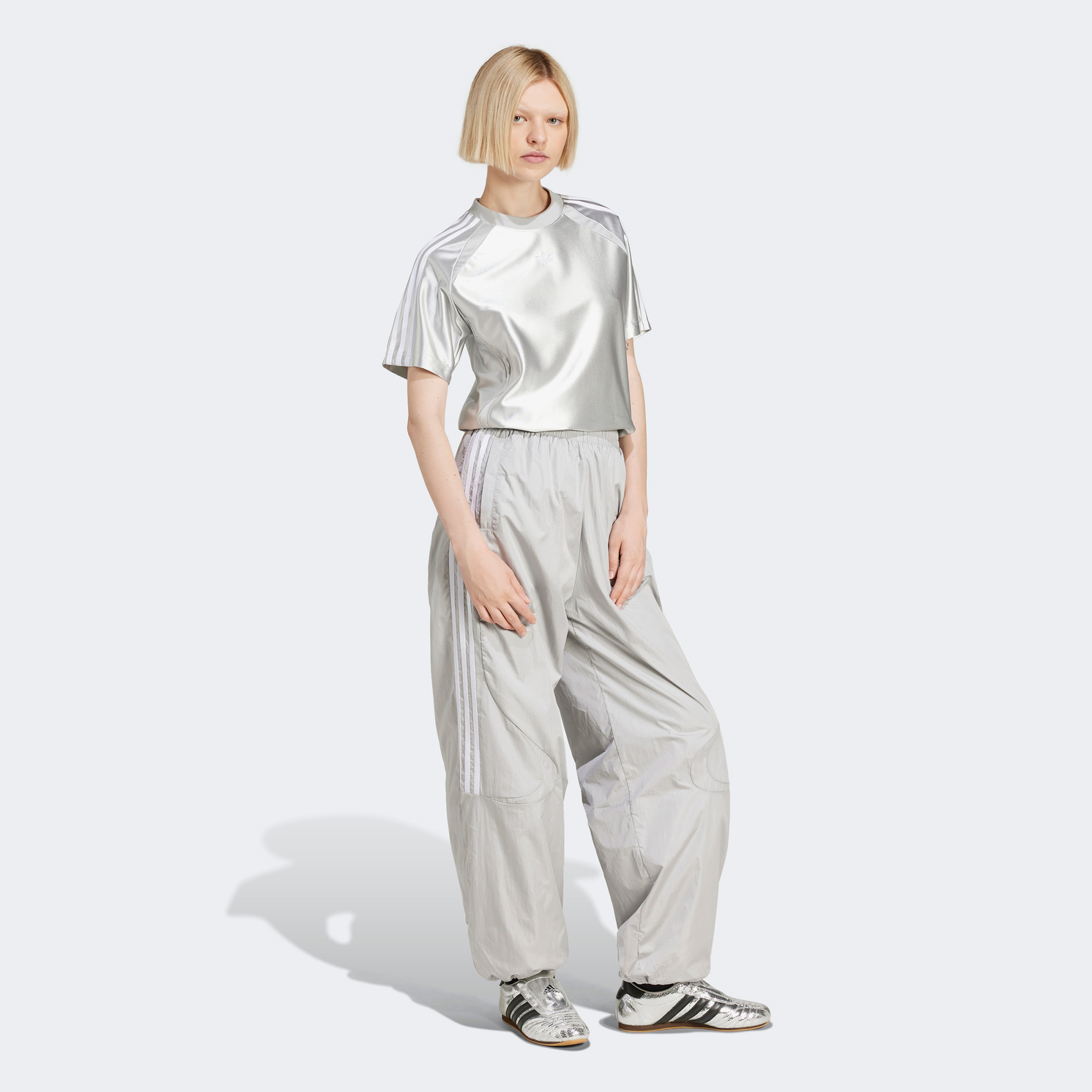 adidas Adicolor Teamgeist Kadın Gri T-Shirt