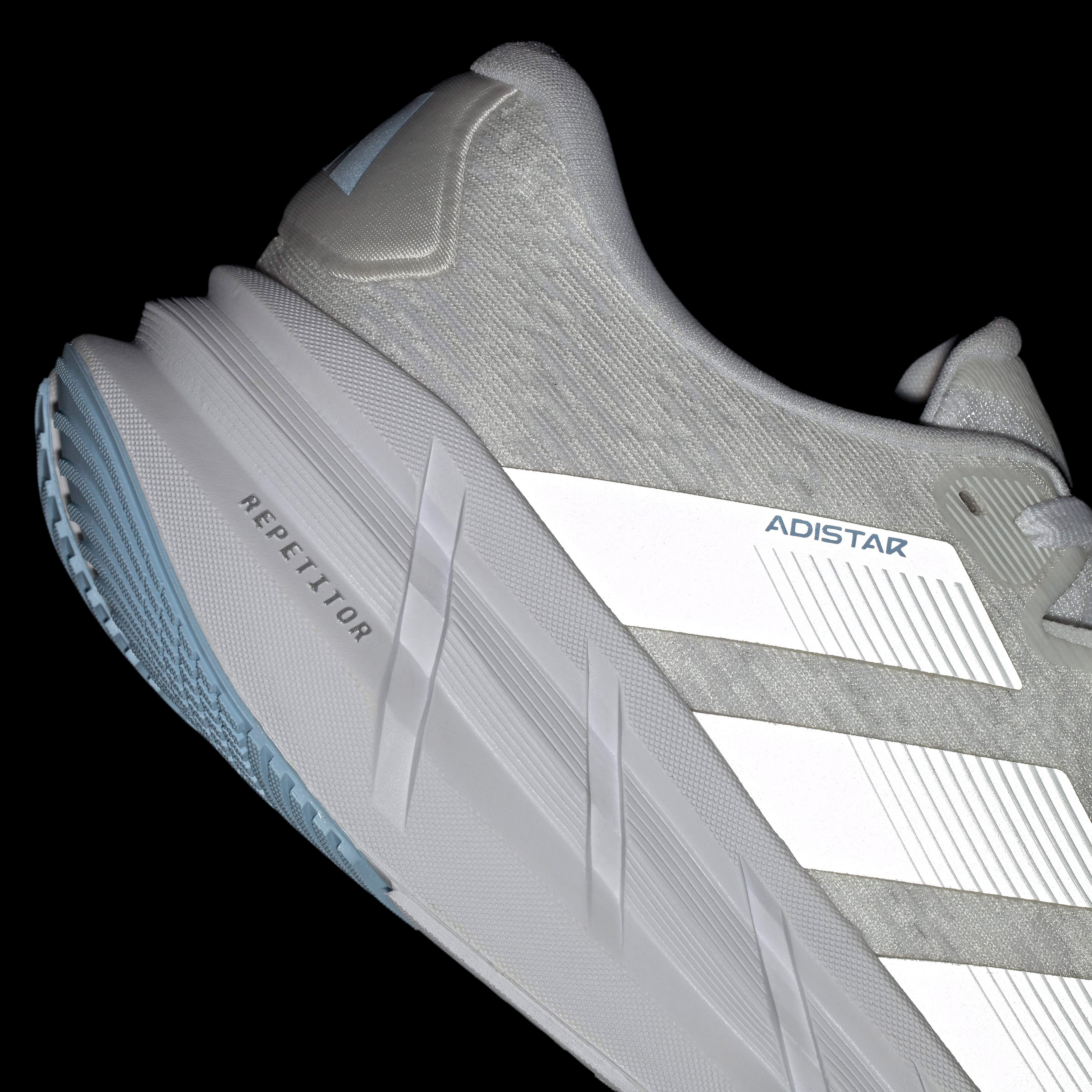 adidas Adistar 4 Kadın Beyaz Koşu Ayakkabısı