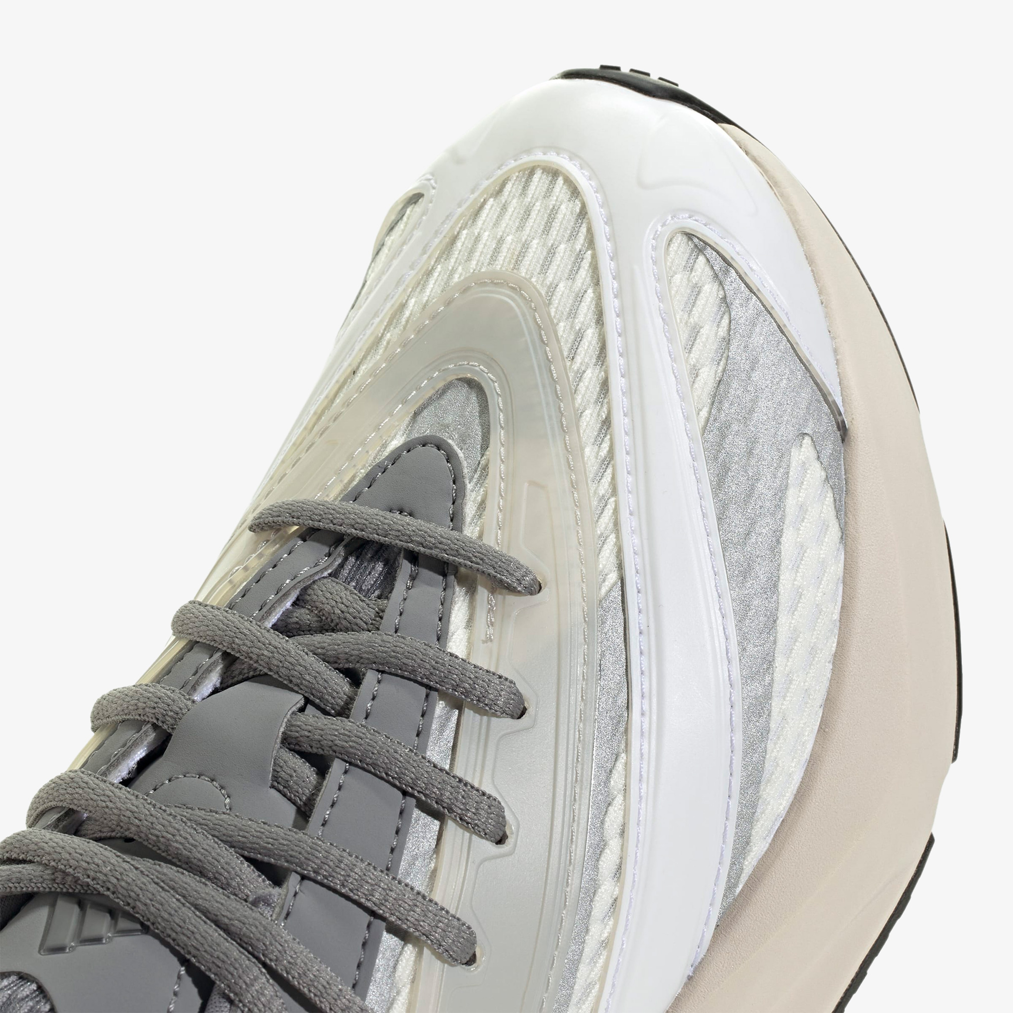 adidas Lightblaze Kadın Beyaz Spor Ayakkabı