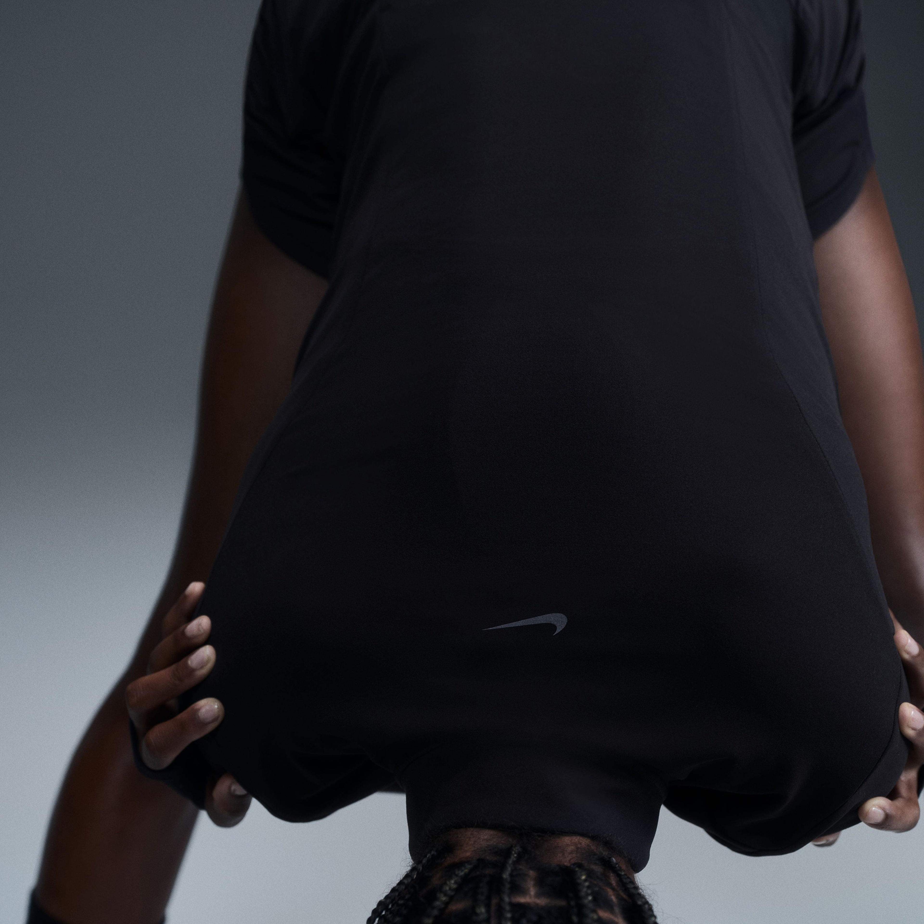 Nike Dri-Fit Zenvy Kadın Siyah Uzun Kollu T-Shirt