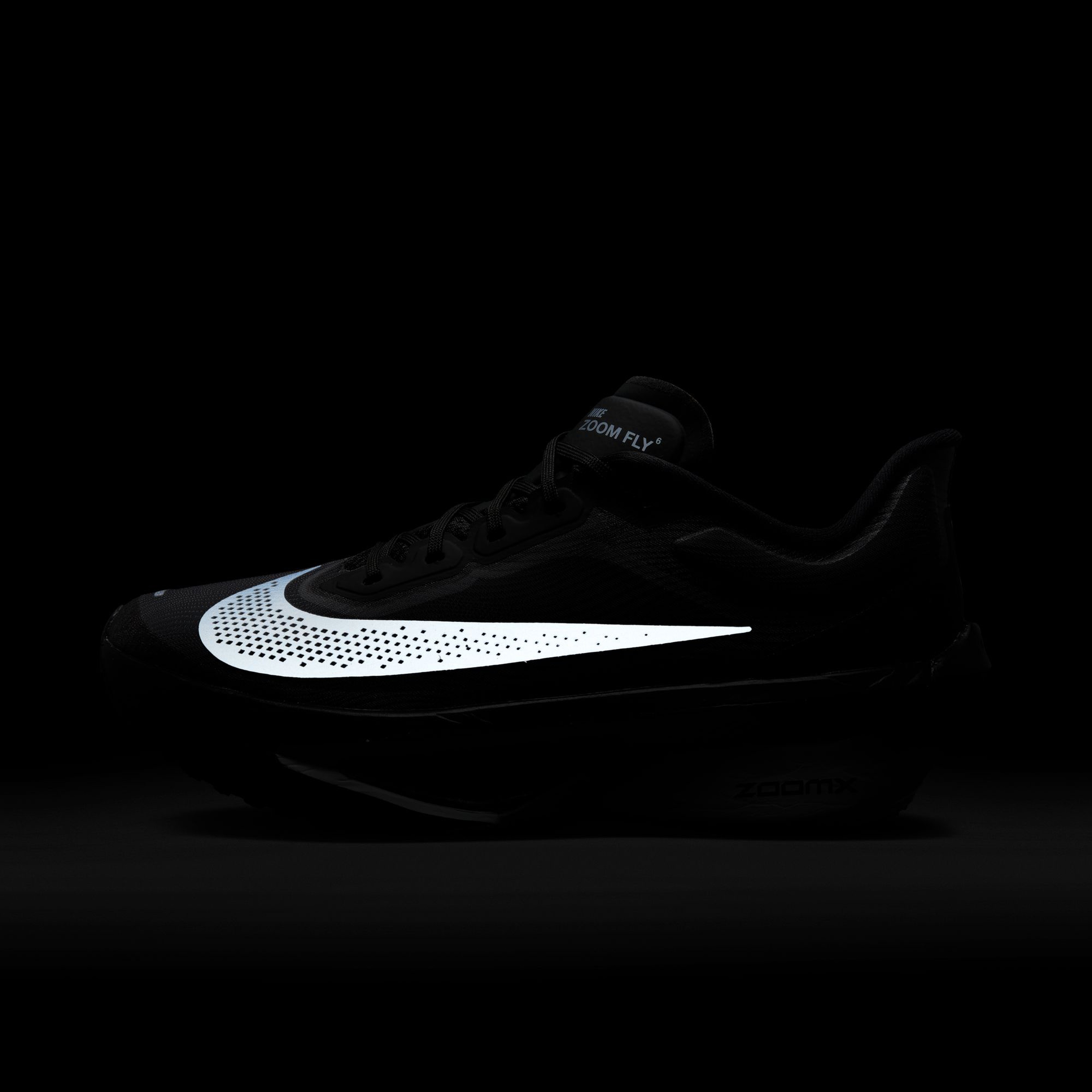Nike Zoom Fly 6 Kadın Siyah Koşu Ayakkabısı