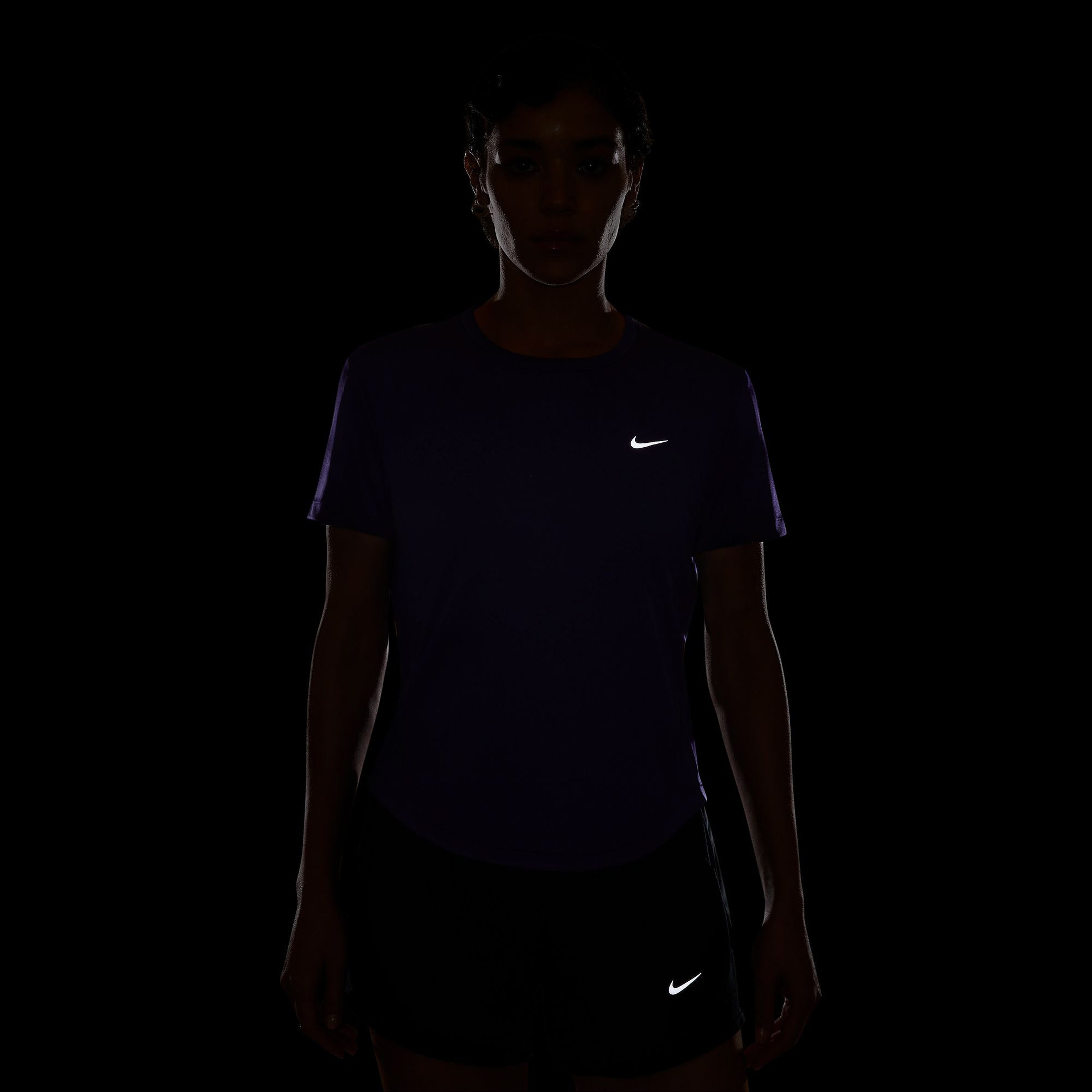 Nike Tempo Dri-Fit Kadın Mor T-Shirt