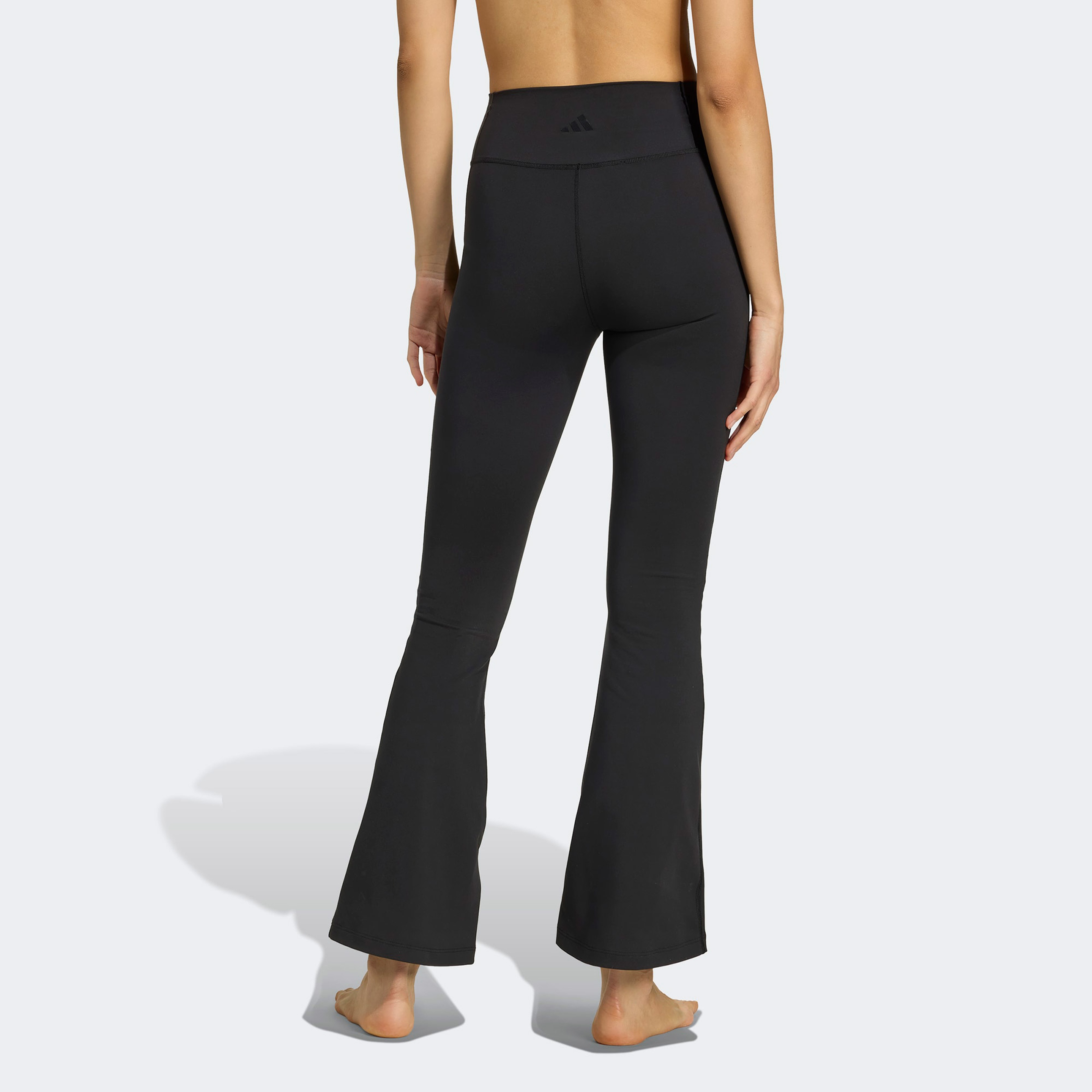 adidas All Me Essentials Flare Kadın Siyah Antrenman Taytı