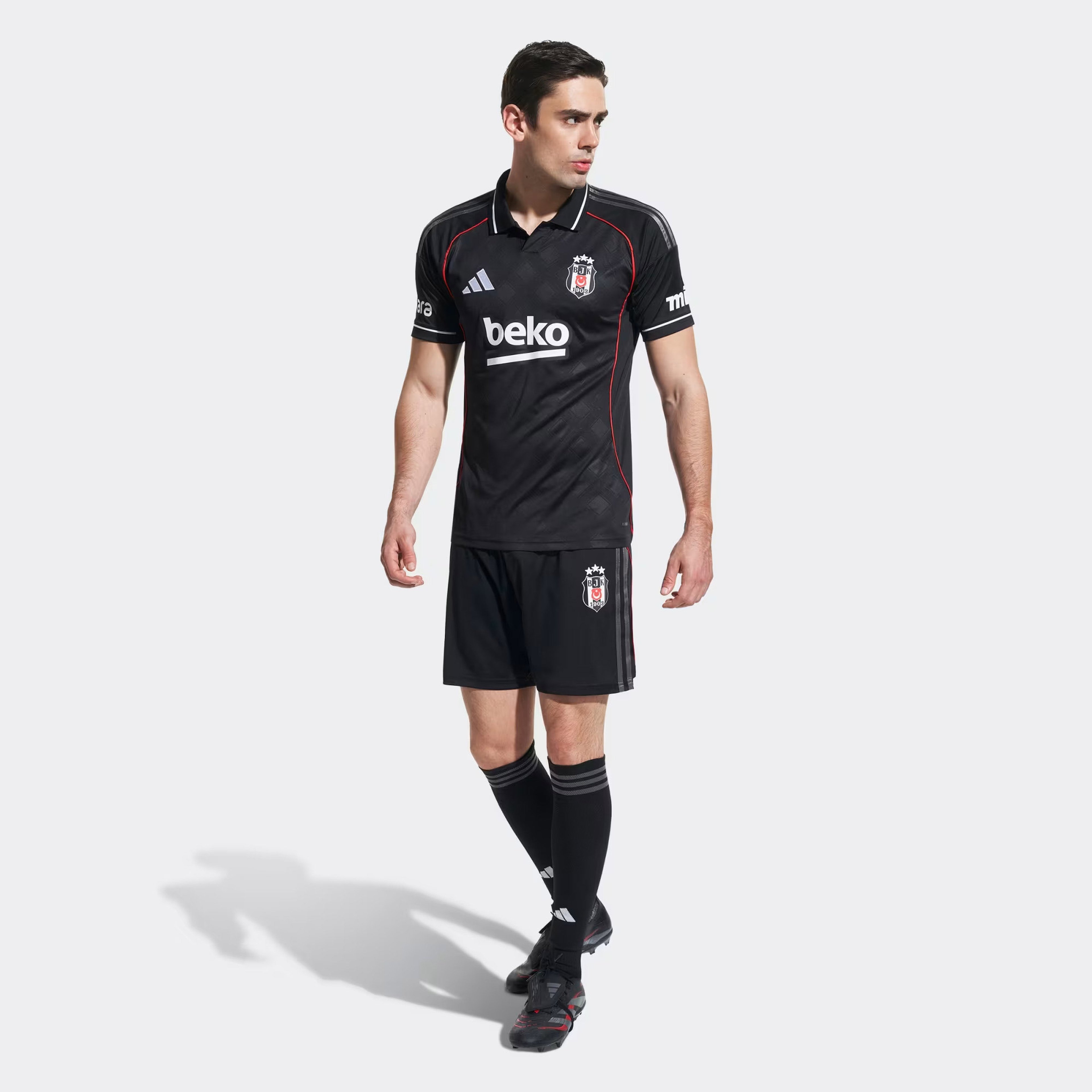 adidas Beşiktaş JK 25/26 Erkek Siyah Deplasman Futbol Şortu