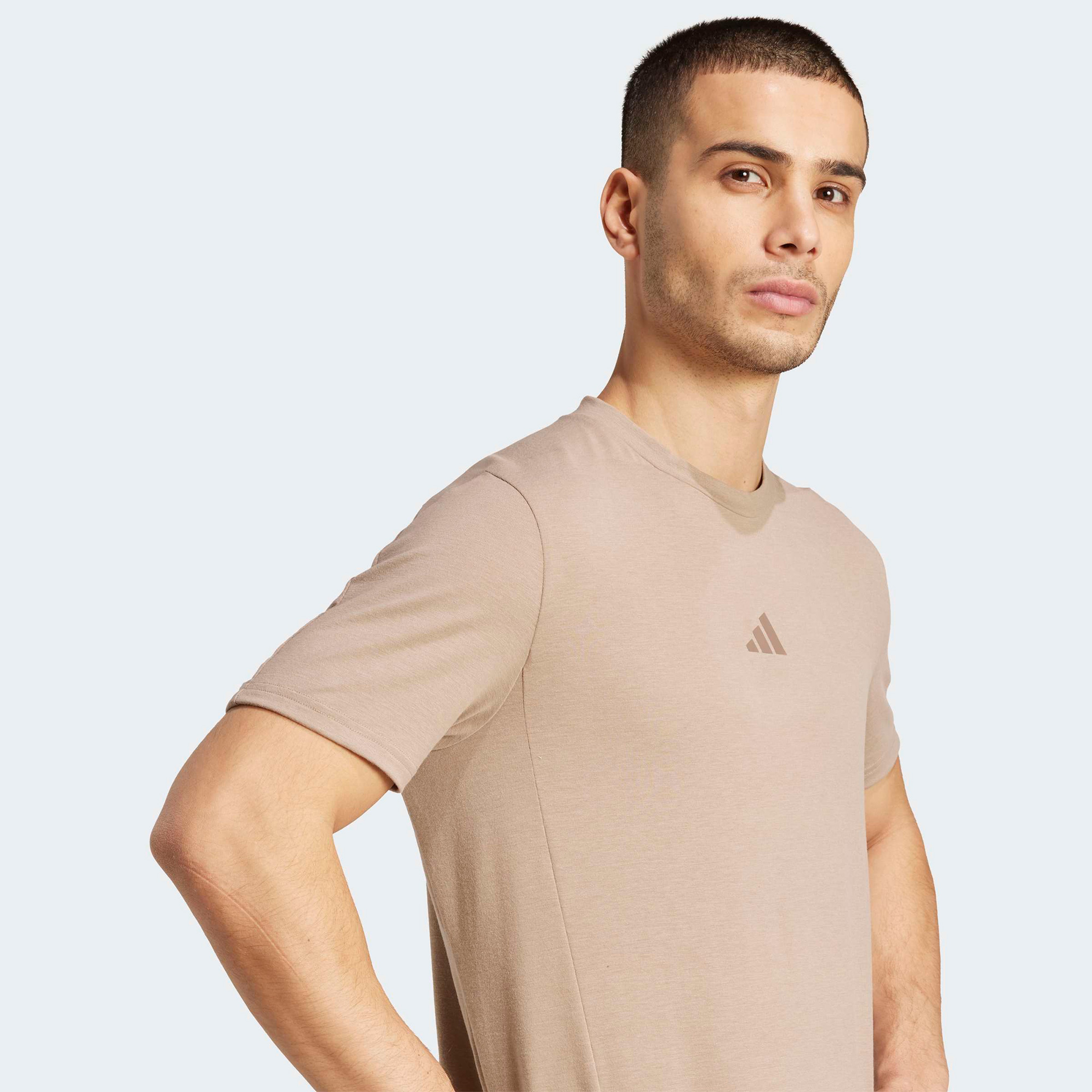 Adidas Erkek Kahverengi T-Shirt