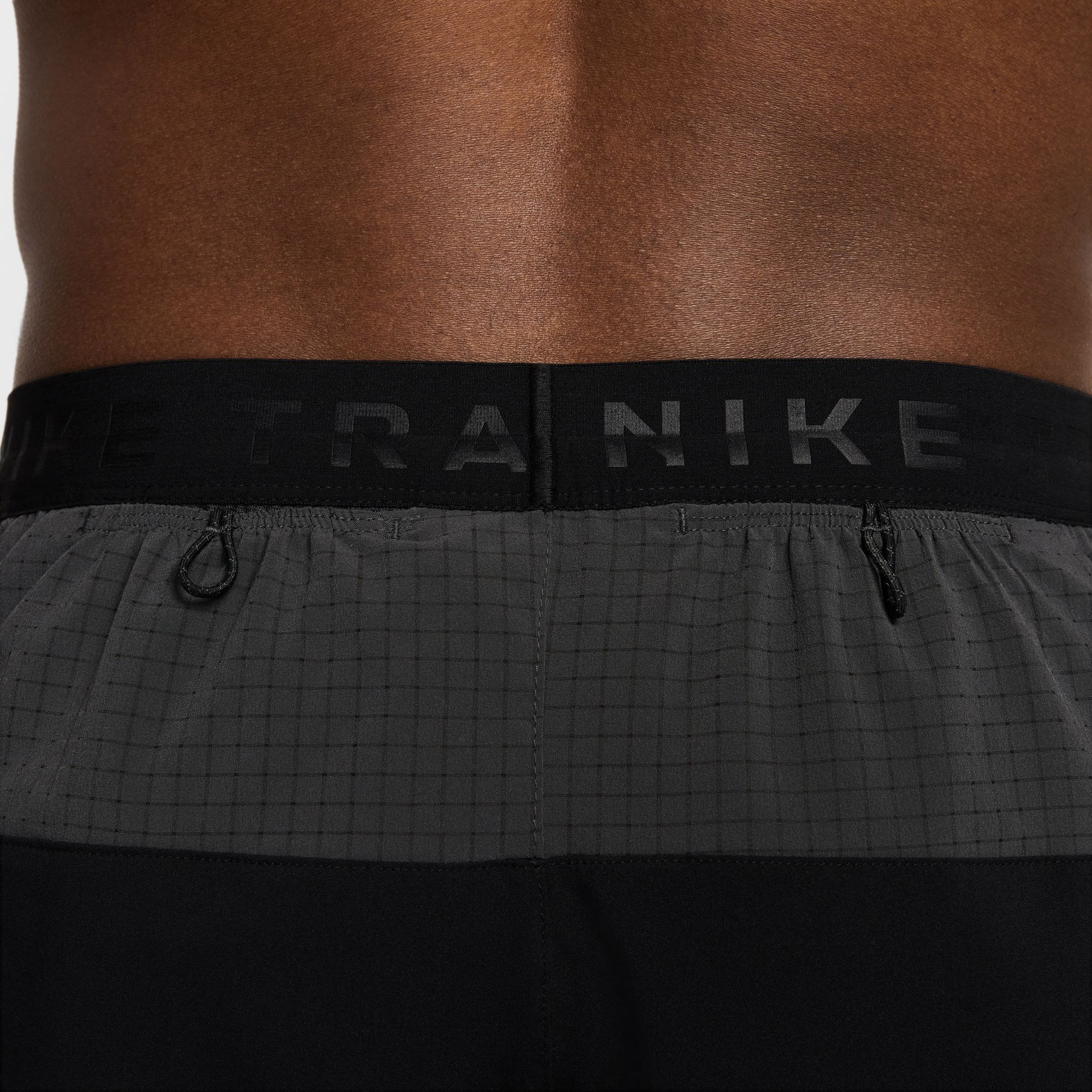Nike Trail Erkek Siyah Koşu Şortu