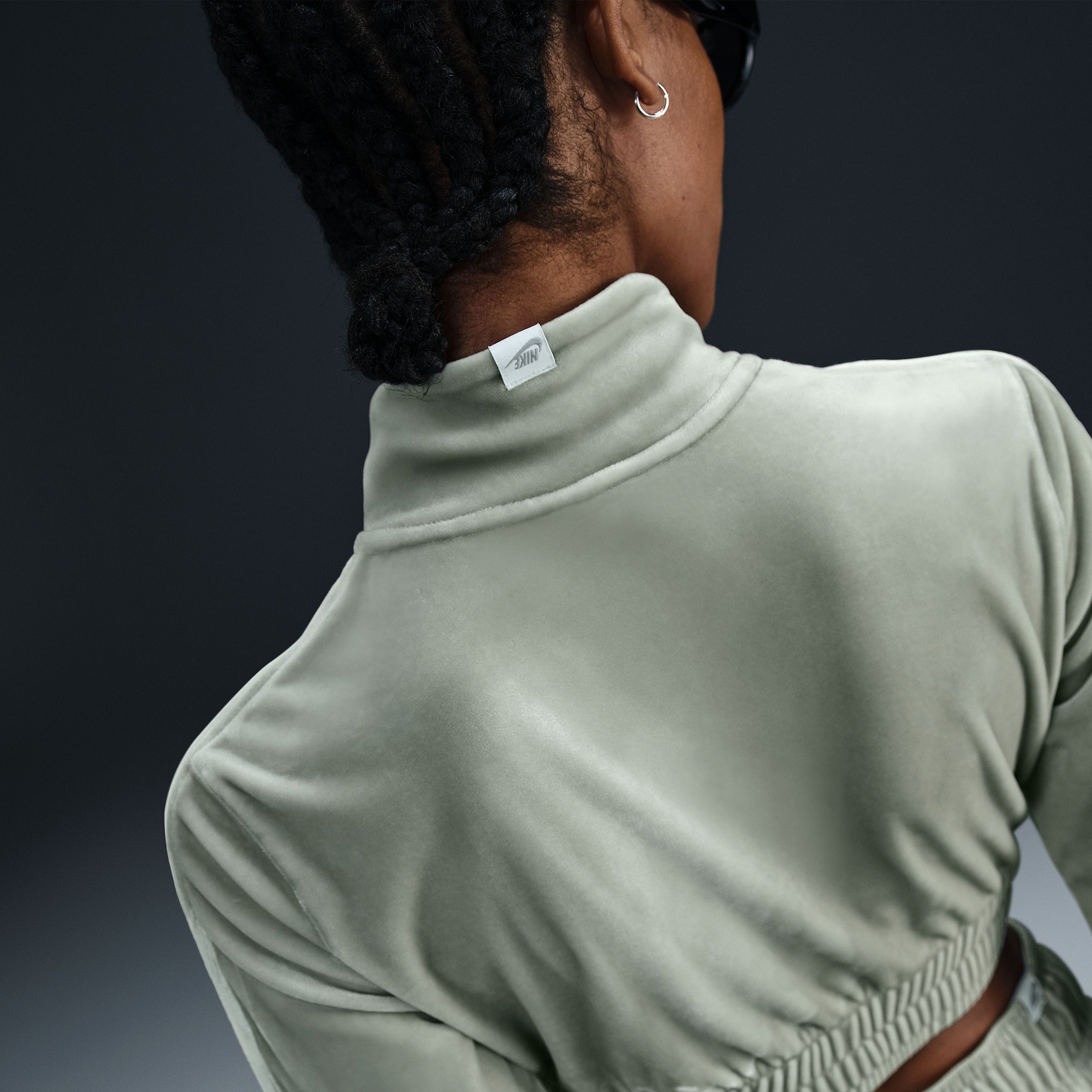 Nike Sportswear Collection Kadın Yeşil Uzun Kollu T-Shirt
