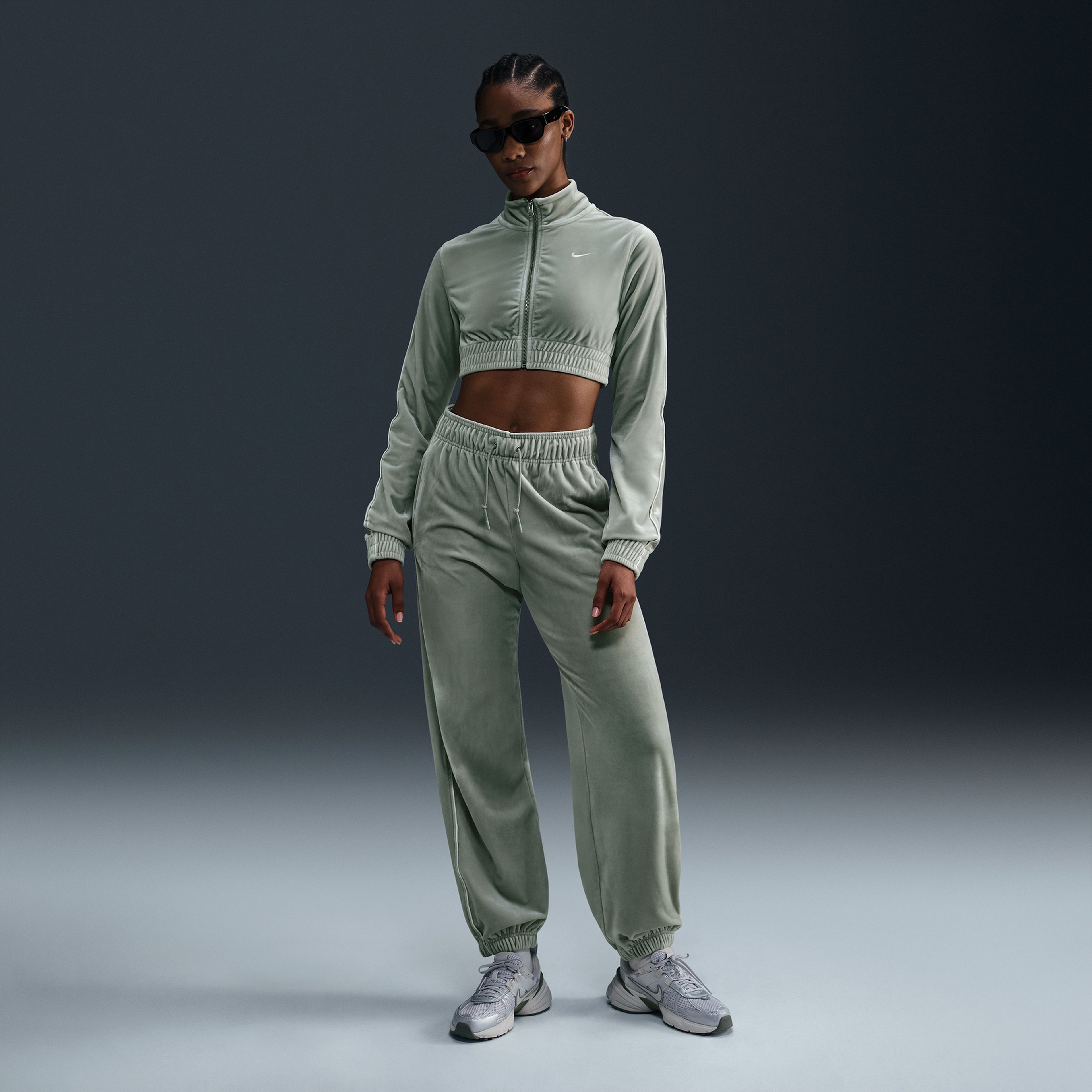Nike Sportswear Collection Kadın Yeşil Uzun Kollu T-Shirt