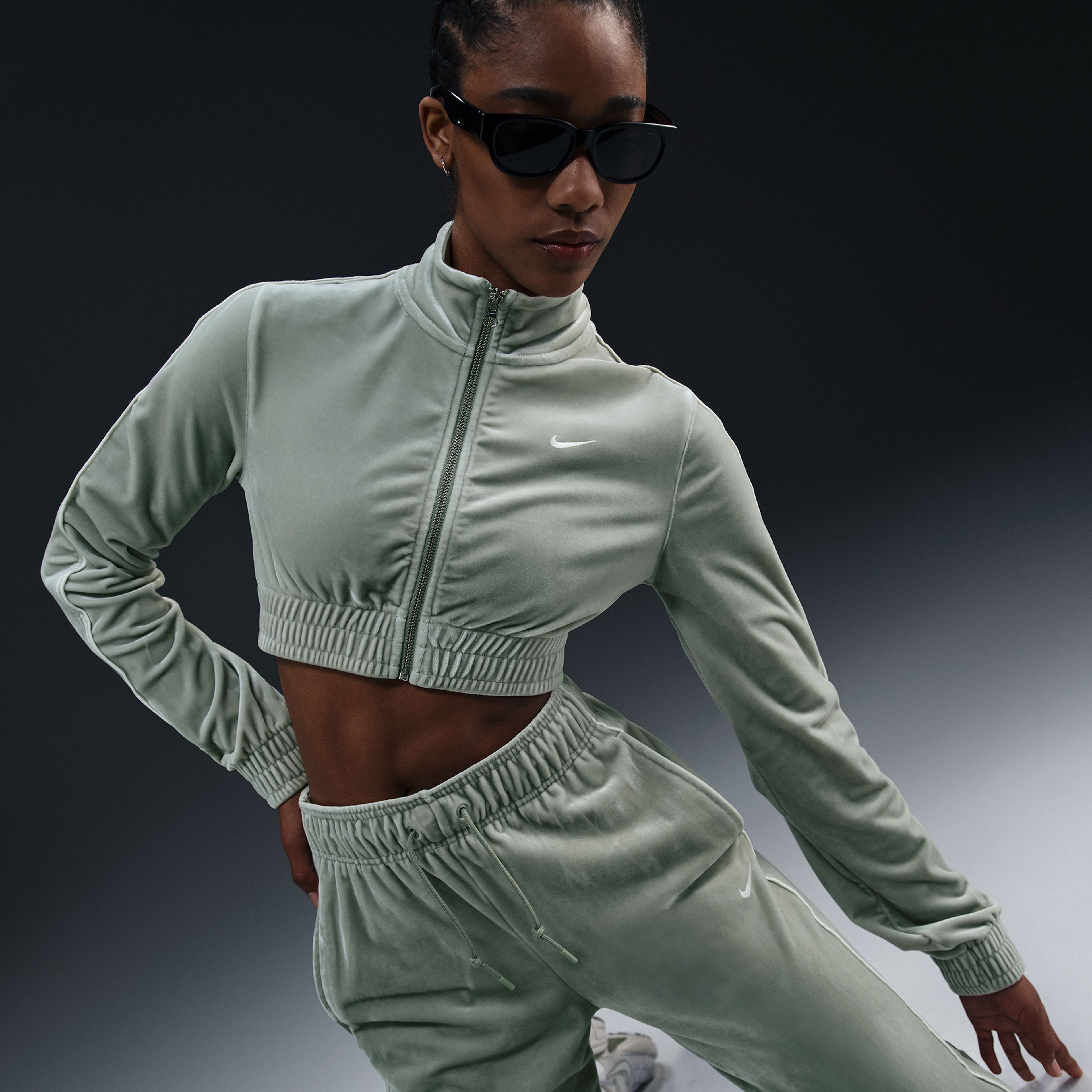 Nike Sportswear Collection Kadın Yeşil Uzun Kollu T-Shirt