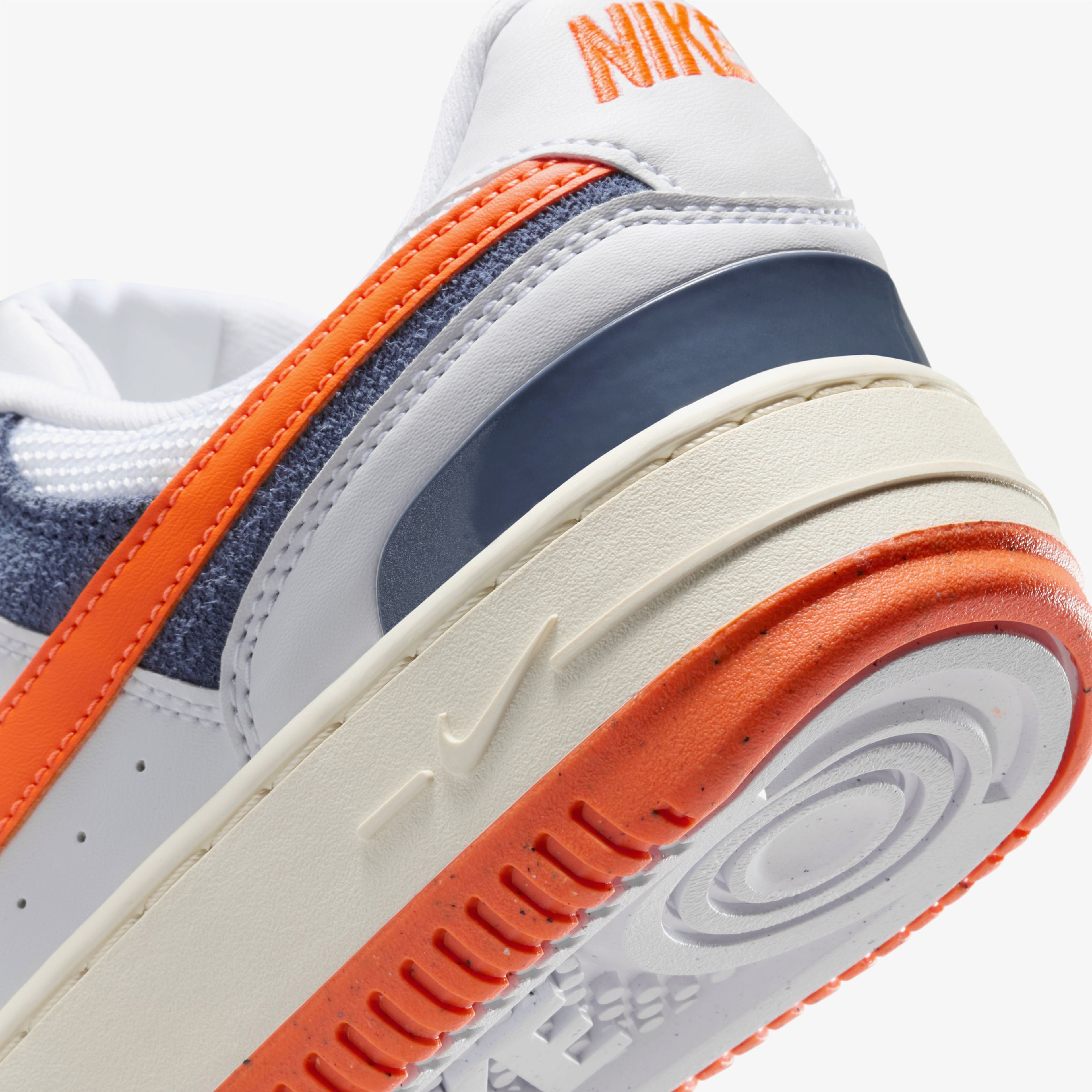 Nike Gamma Force Kadın Beyaz Spor Ayakkabı