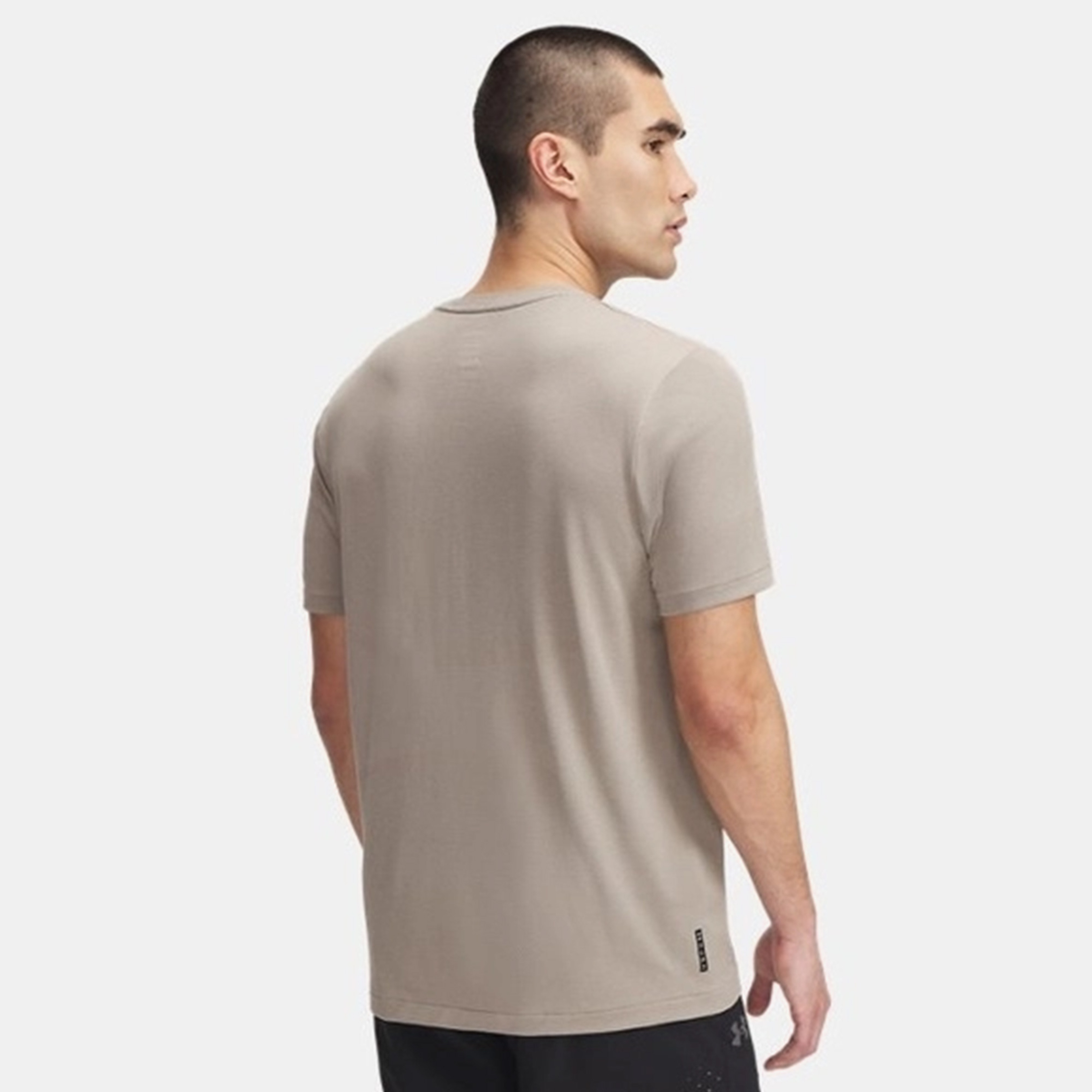 Under Armour Vanish Elite Dikişsiz Erkek Bej T-Shirt