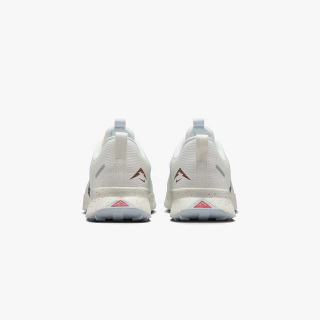 Nike Beyaz Nike Juniper fq0902-101