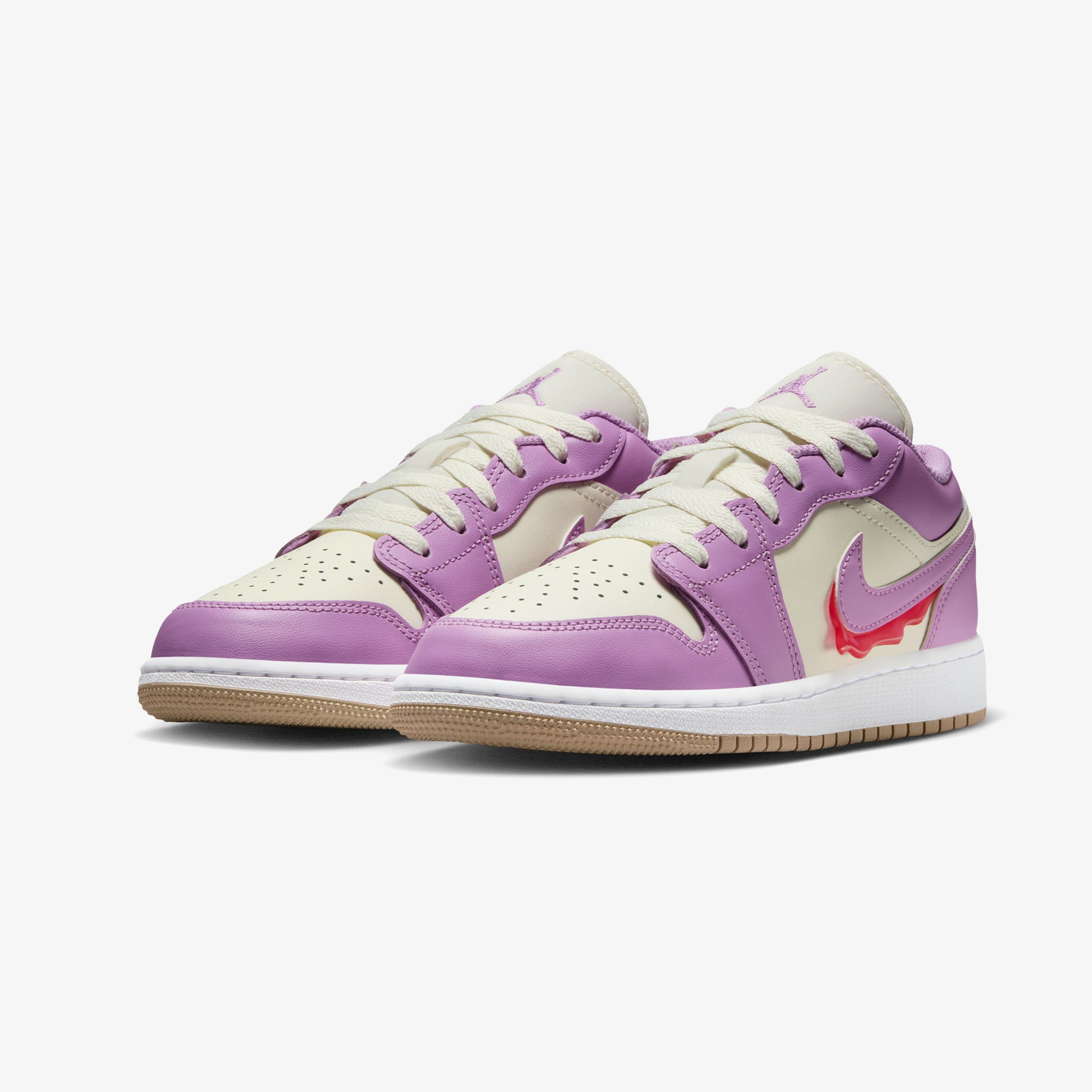 Jordan Air 1 Low SE Mor Spor Ayakkabı