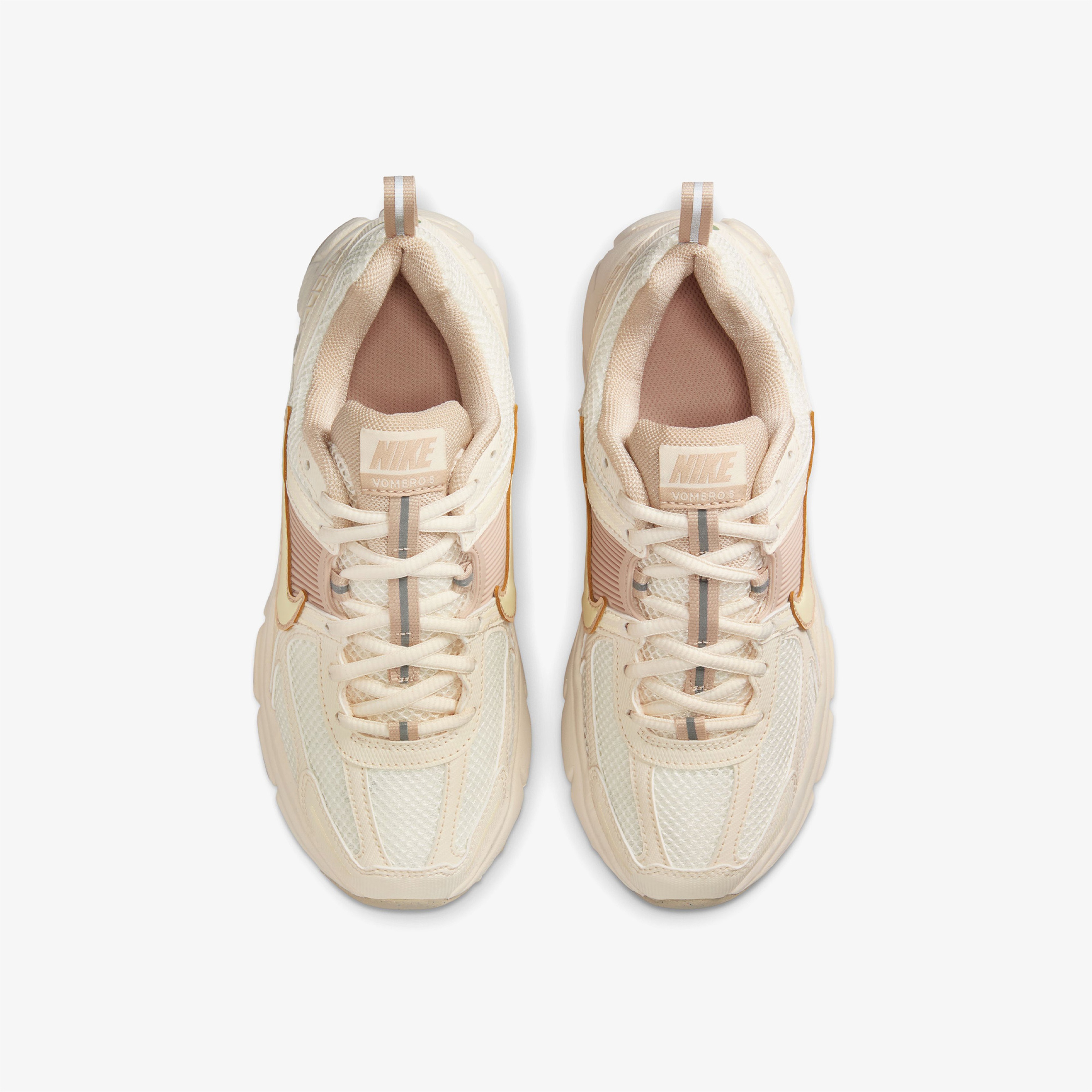 Nike Vomero 5 Genç Çocuk Bej Spor Ayakkabı