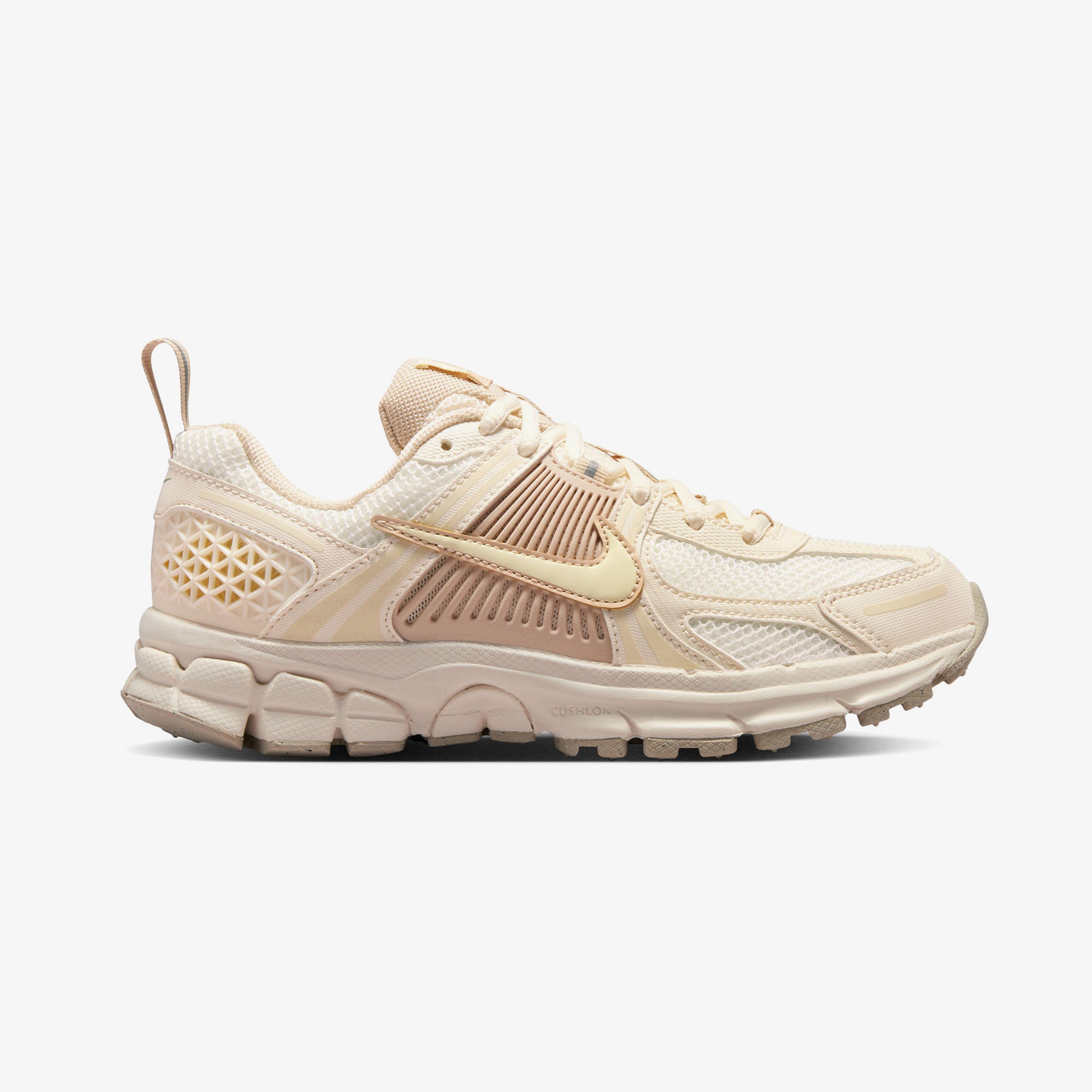 Nike Vomero 5 Genç Çocuk Bej Spor Ayakkabı