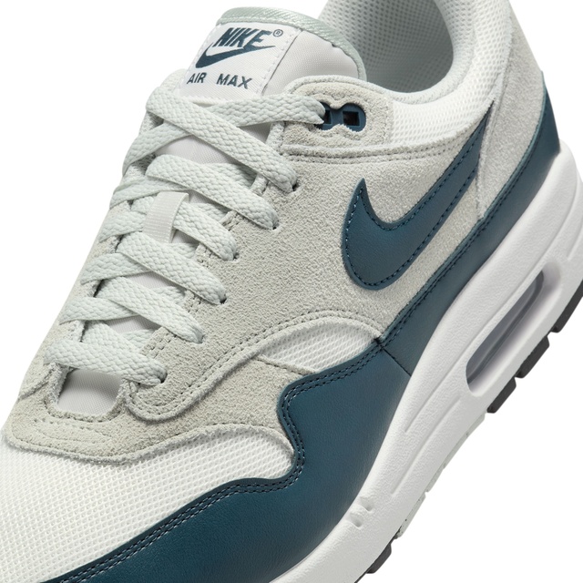 Nike Beyaz Nike Air Max 1 Essential Erkek Spor Ayakkabı