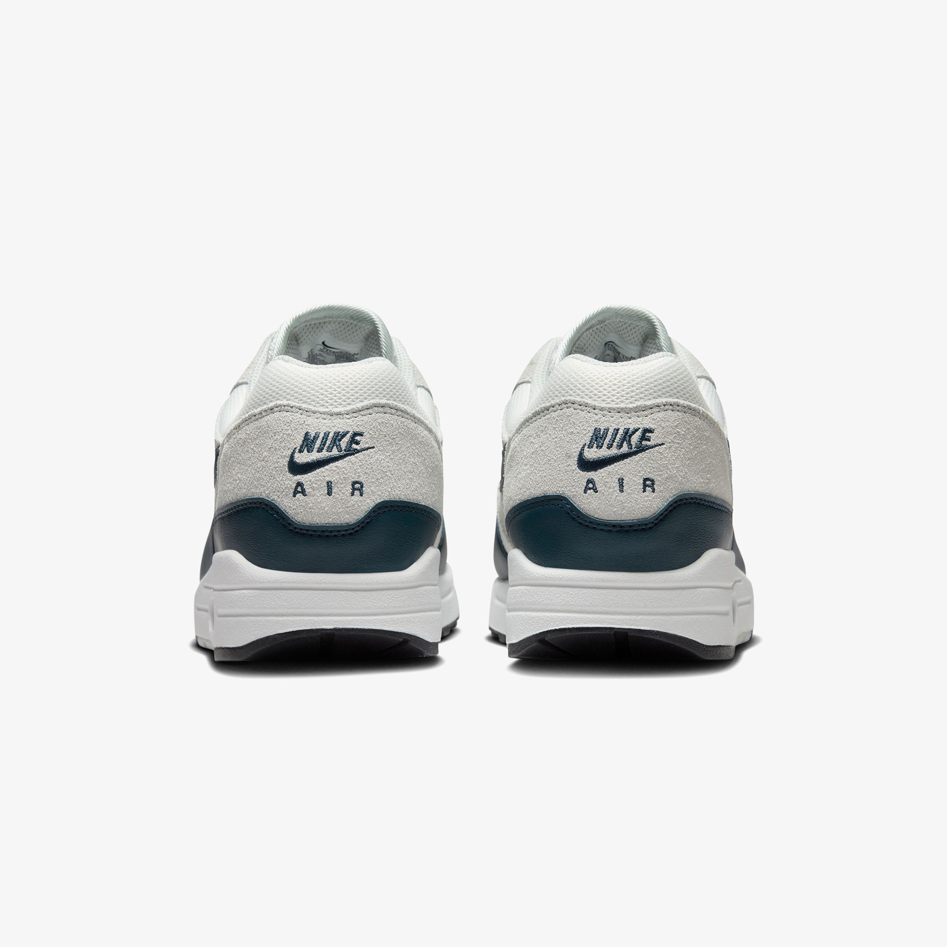 Nike Air Max 1 Essential Erkek Beyaz Spor Ayakkabı