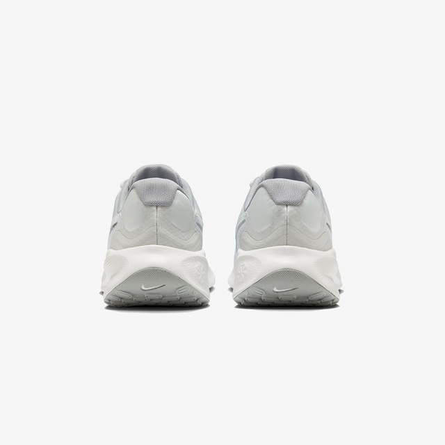 Nike Gri Nike Revolution 7