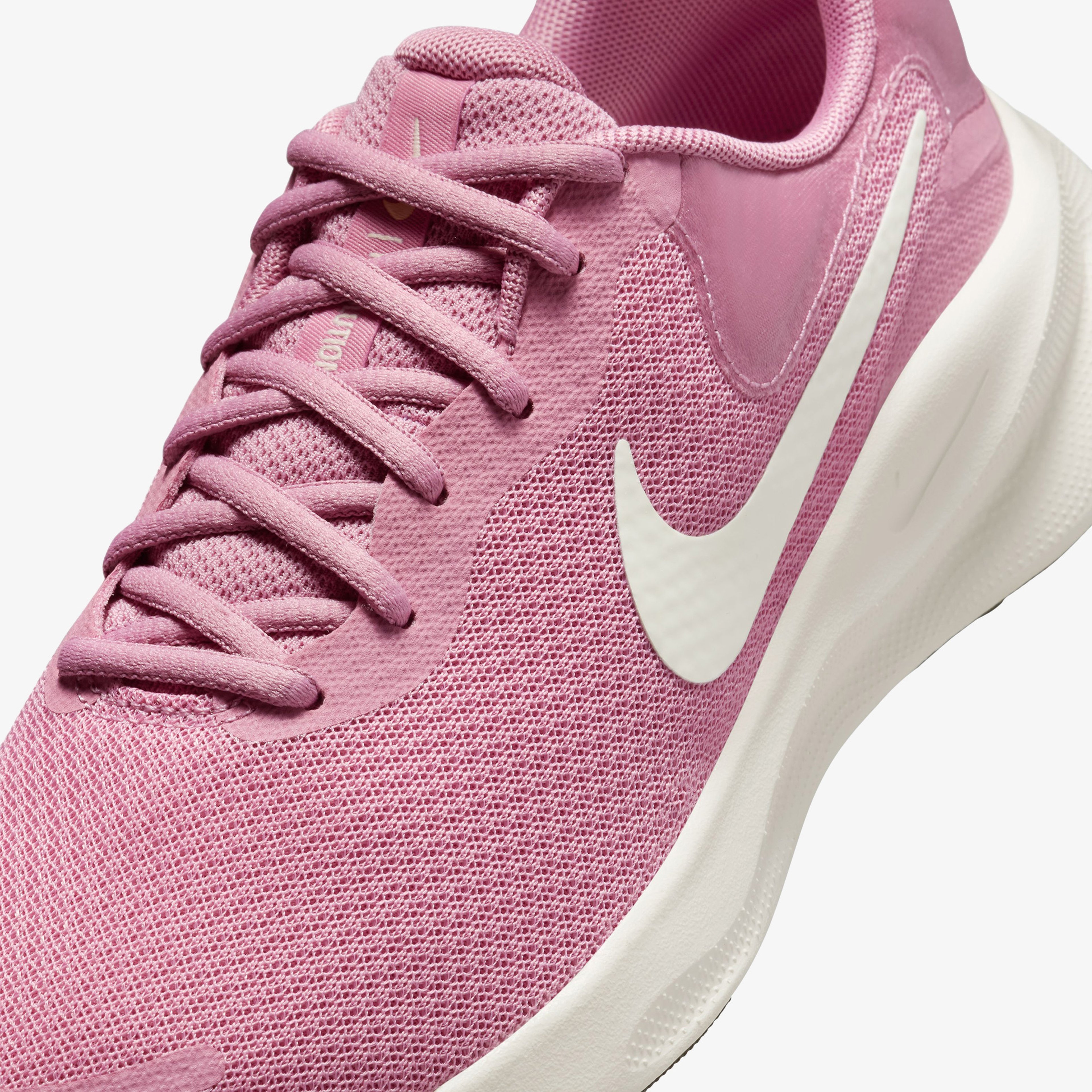 Nike Revolution 7 Kadın Pembe Koşu Ayakkabısı