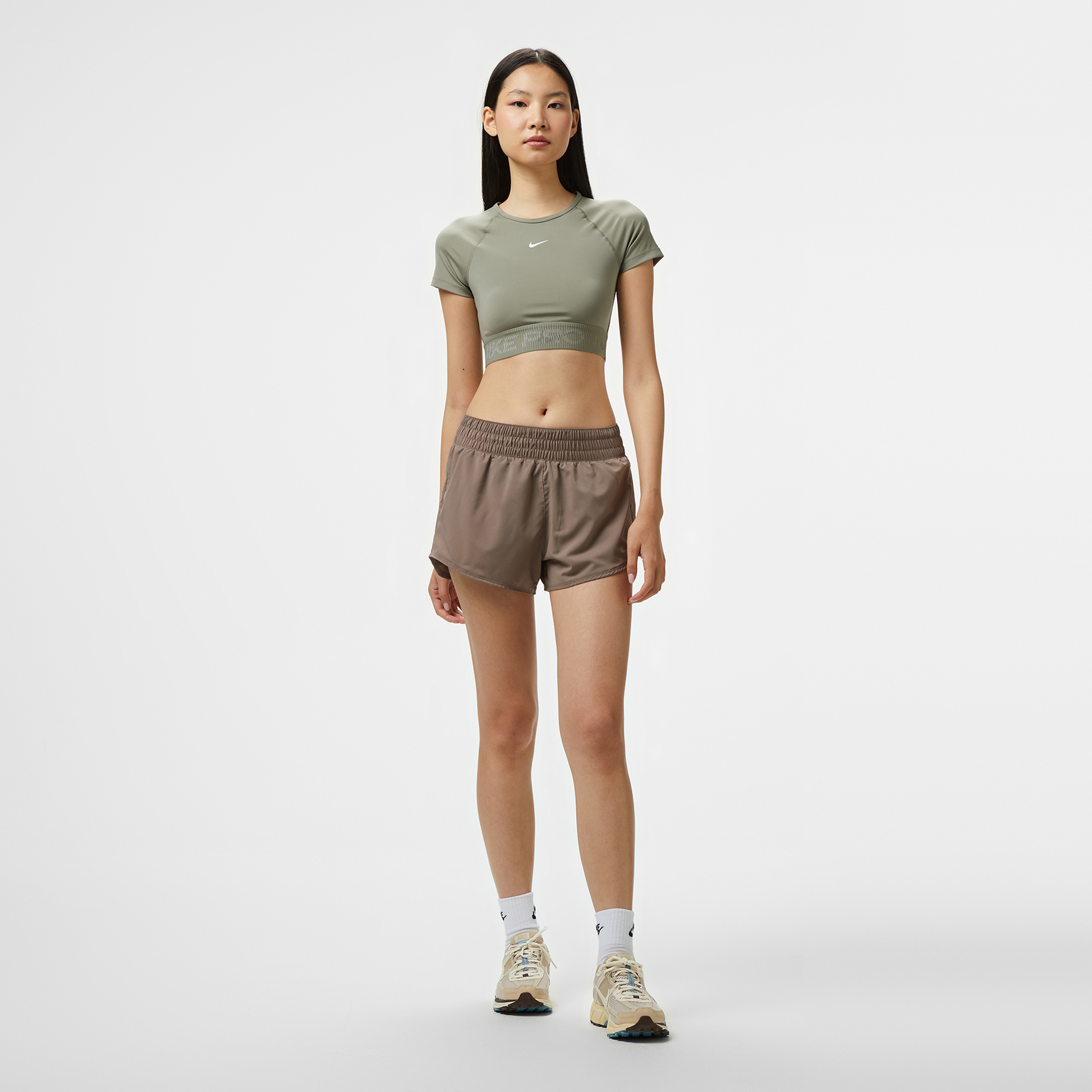 Nike One Dri-Fit Kadın Kahverengi Şort