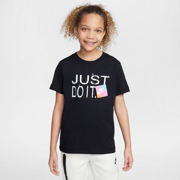 Nike Sportswear Genç Çocuk Siyah T-Shirt