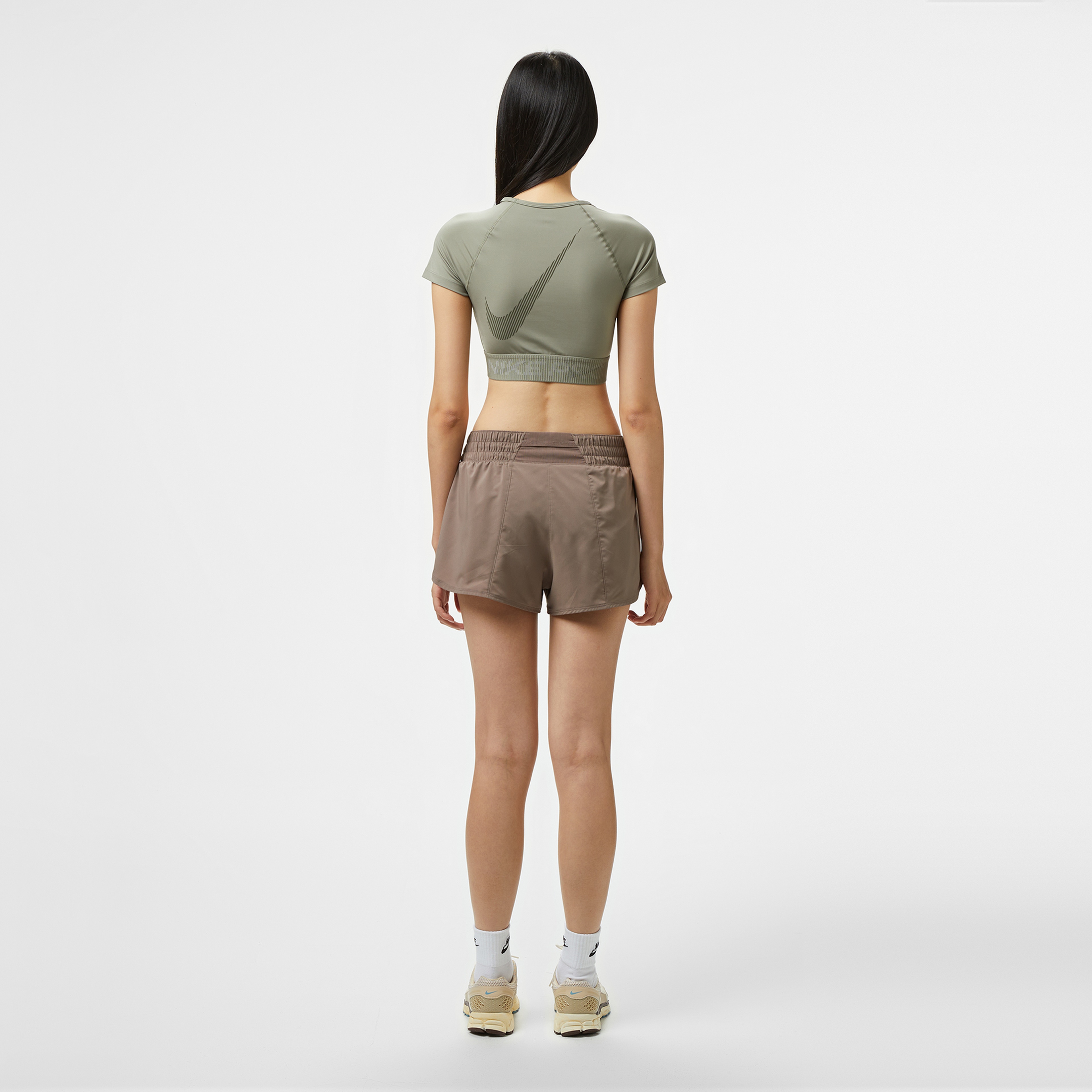 Nike One Dri-Fit Kadın Kahverengi Şort