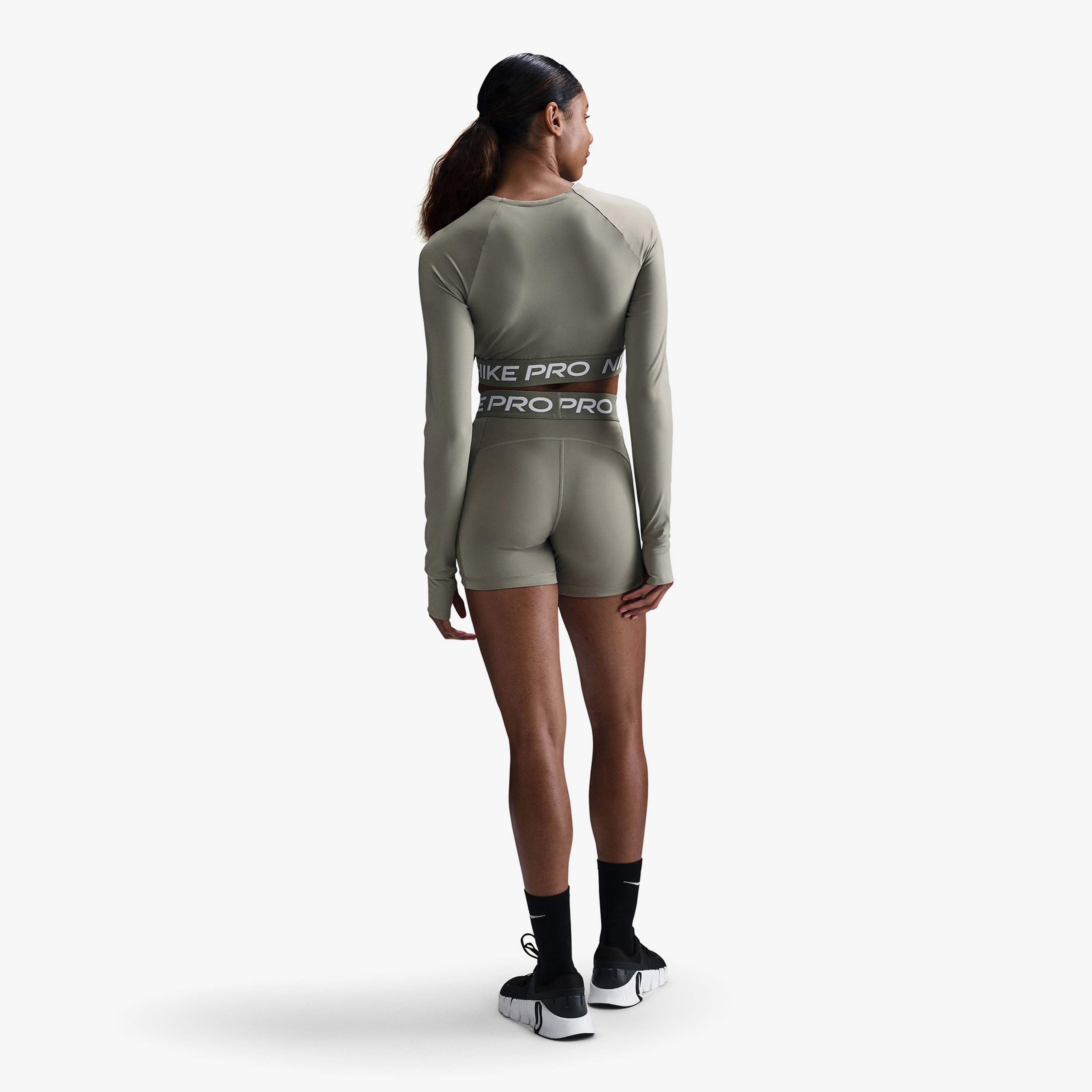 Nike Pro Dri-Fit 365 Kadın Yeşil T-Shirt